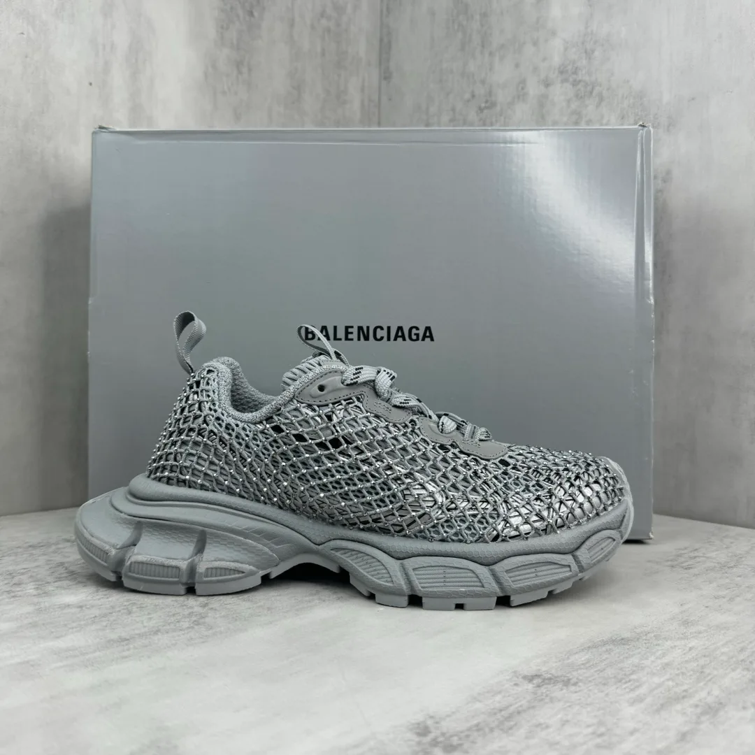 Кроссовки Женские Balenciaga 11705472