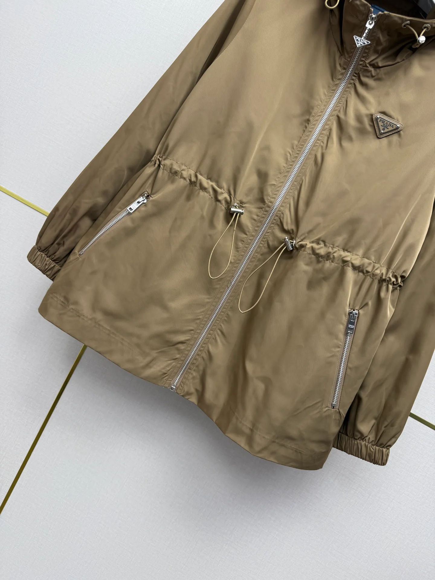 Куртки И Пуховики Женские Prada 12752350