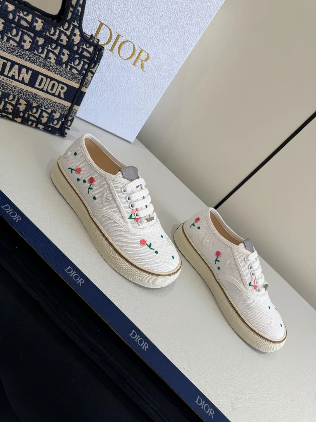 Кеды Женские Christian Dior 11497576