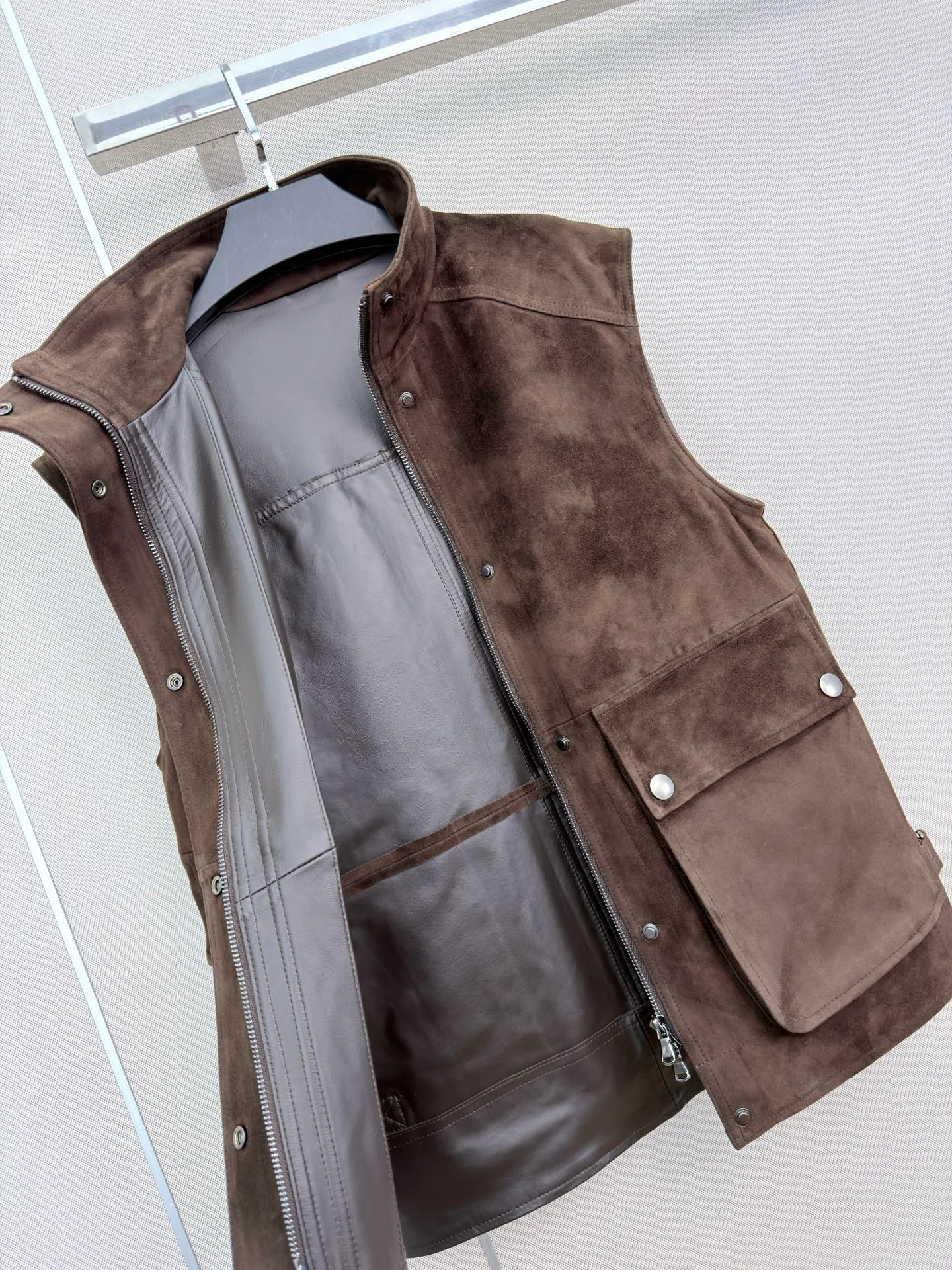 Жилеты Женские Brunello Cucinelli 18403488