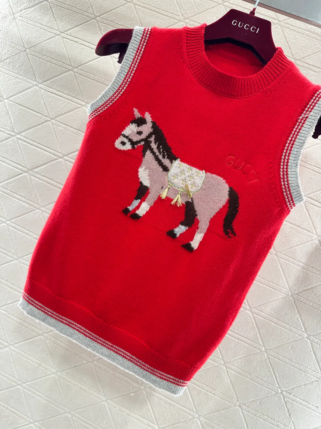 Джемперы И Свитеры Женские Gucci 1137394