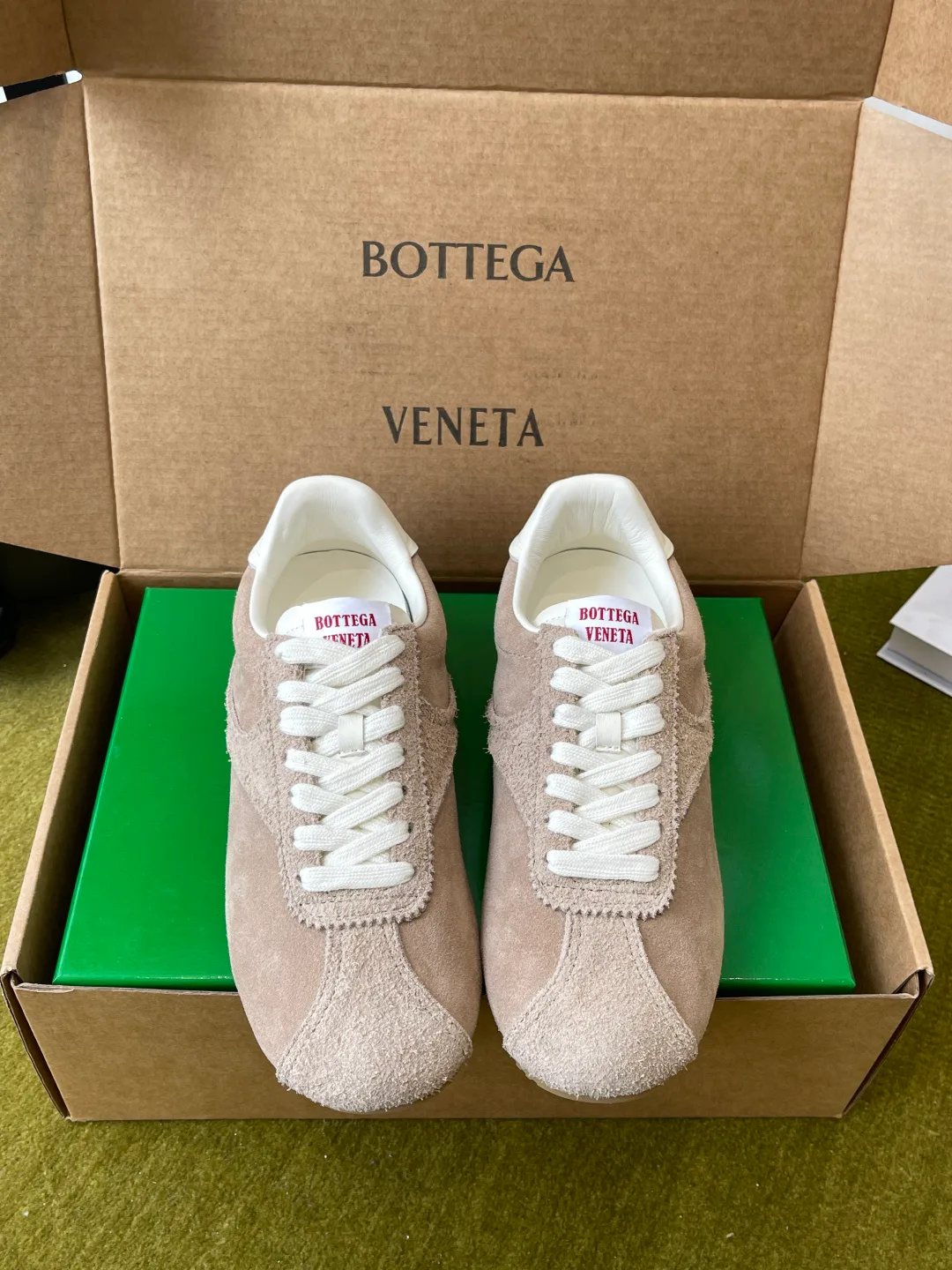 Кроссовки Женские Bottega Veneta 19578539