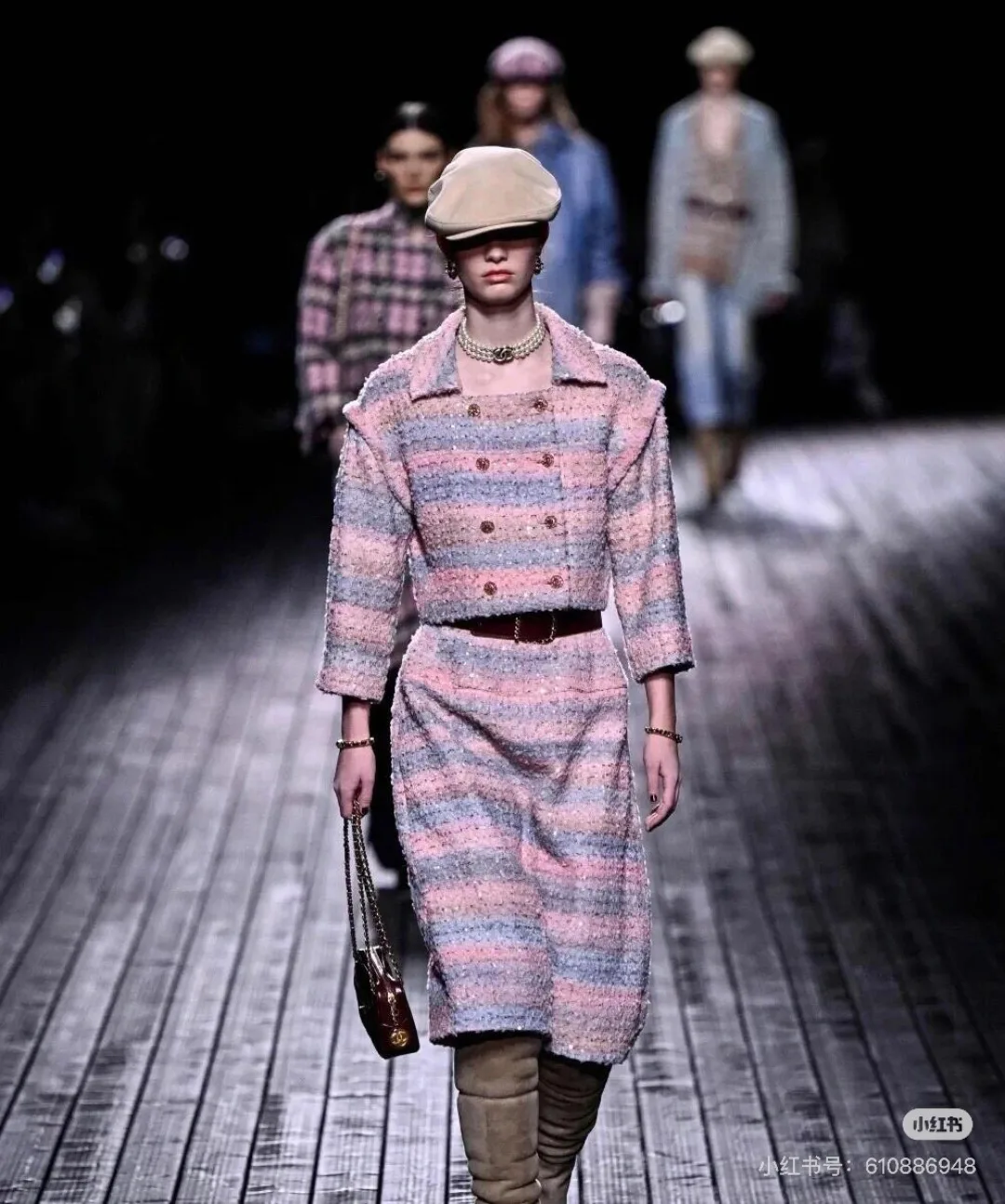 Куртки Женские Chanel Куртки Женские Chanel