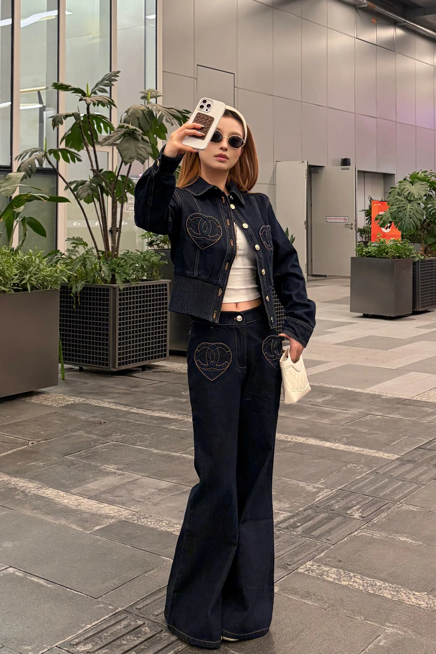 Куртки И Пуховики Женские Chanel 2379689