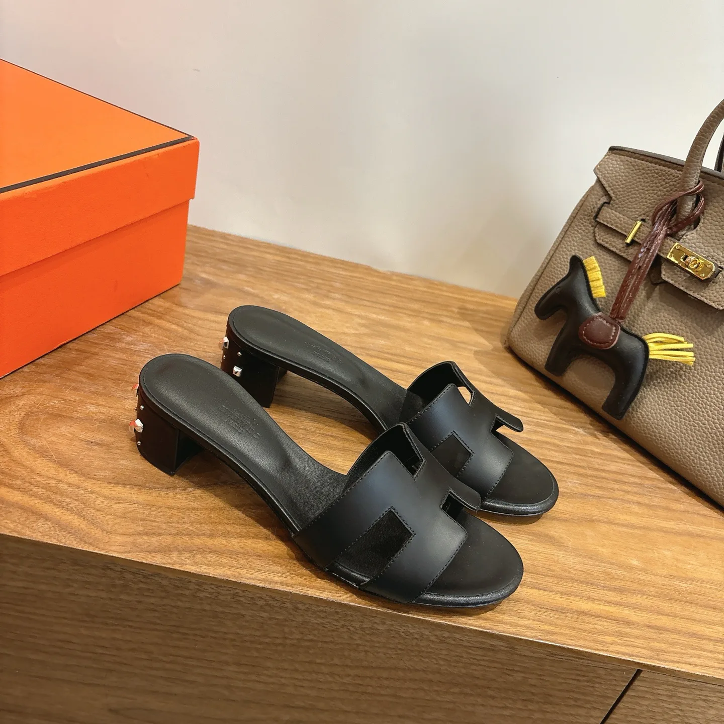 Босоножки Женские Hermes 10813727