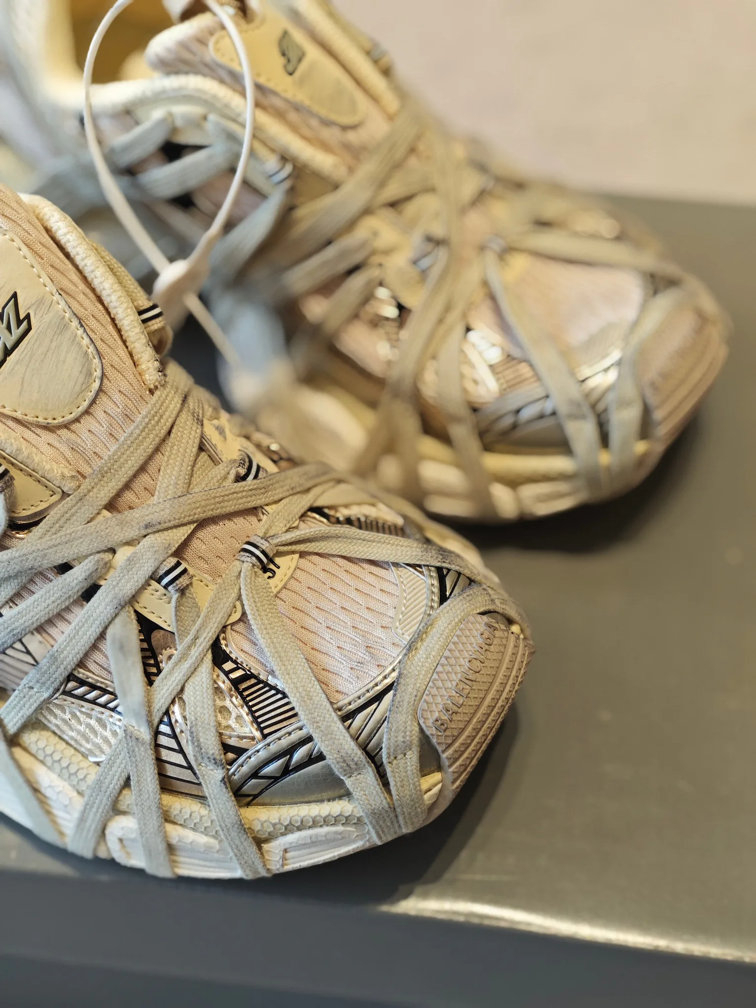 Кроссовки Женские Balenciaga 4624487