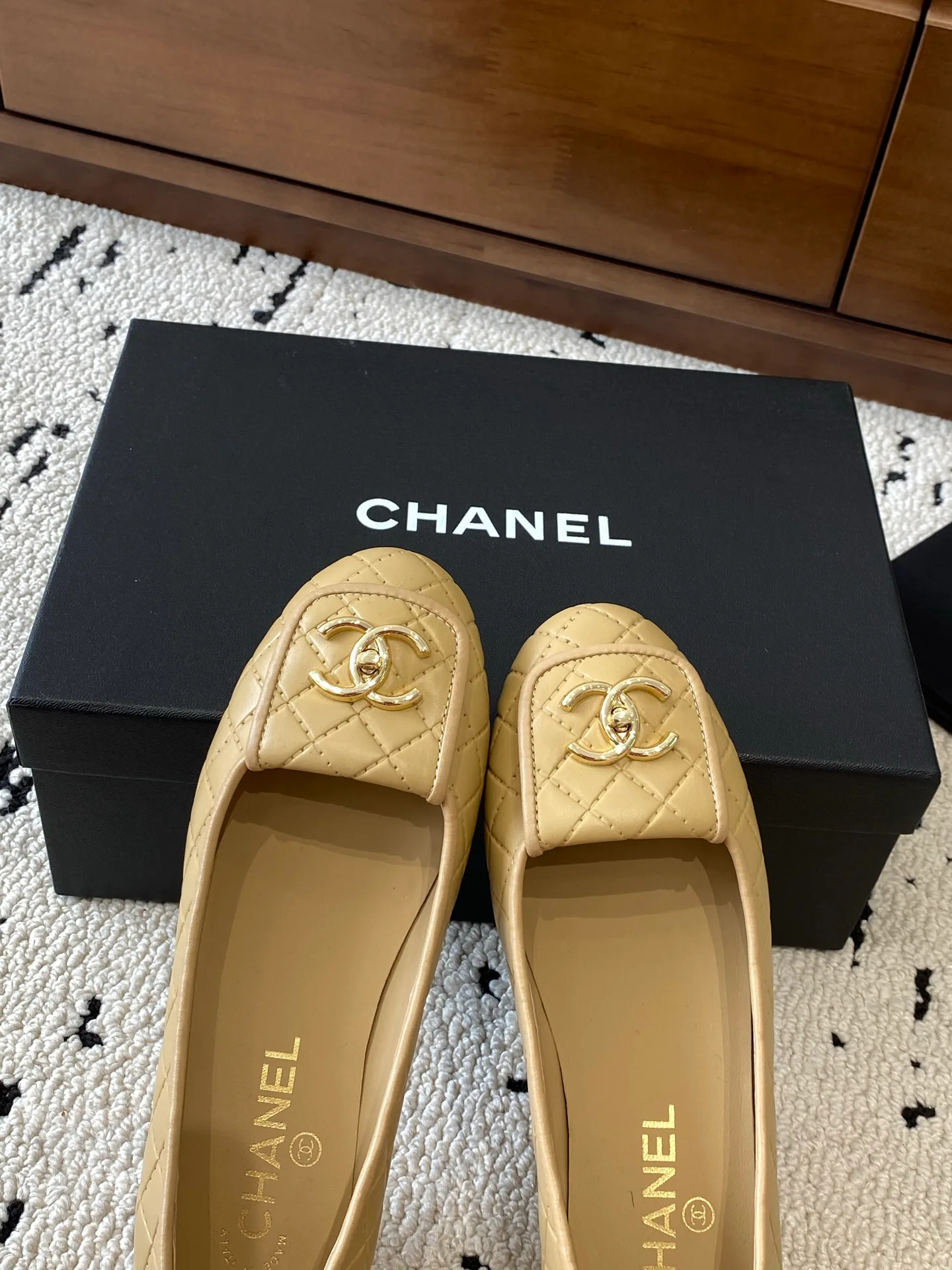 Туфли Женские Chanel 13382328
