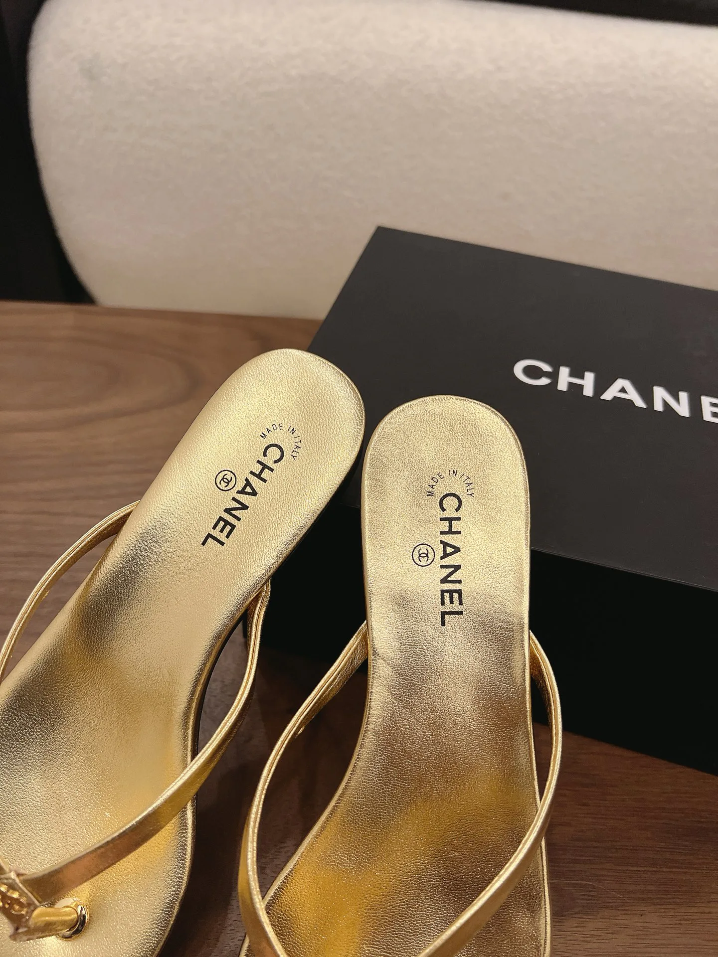 Шлепанцы Женские Chanel 16944165