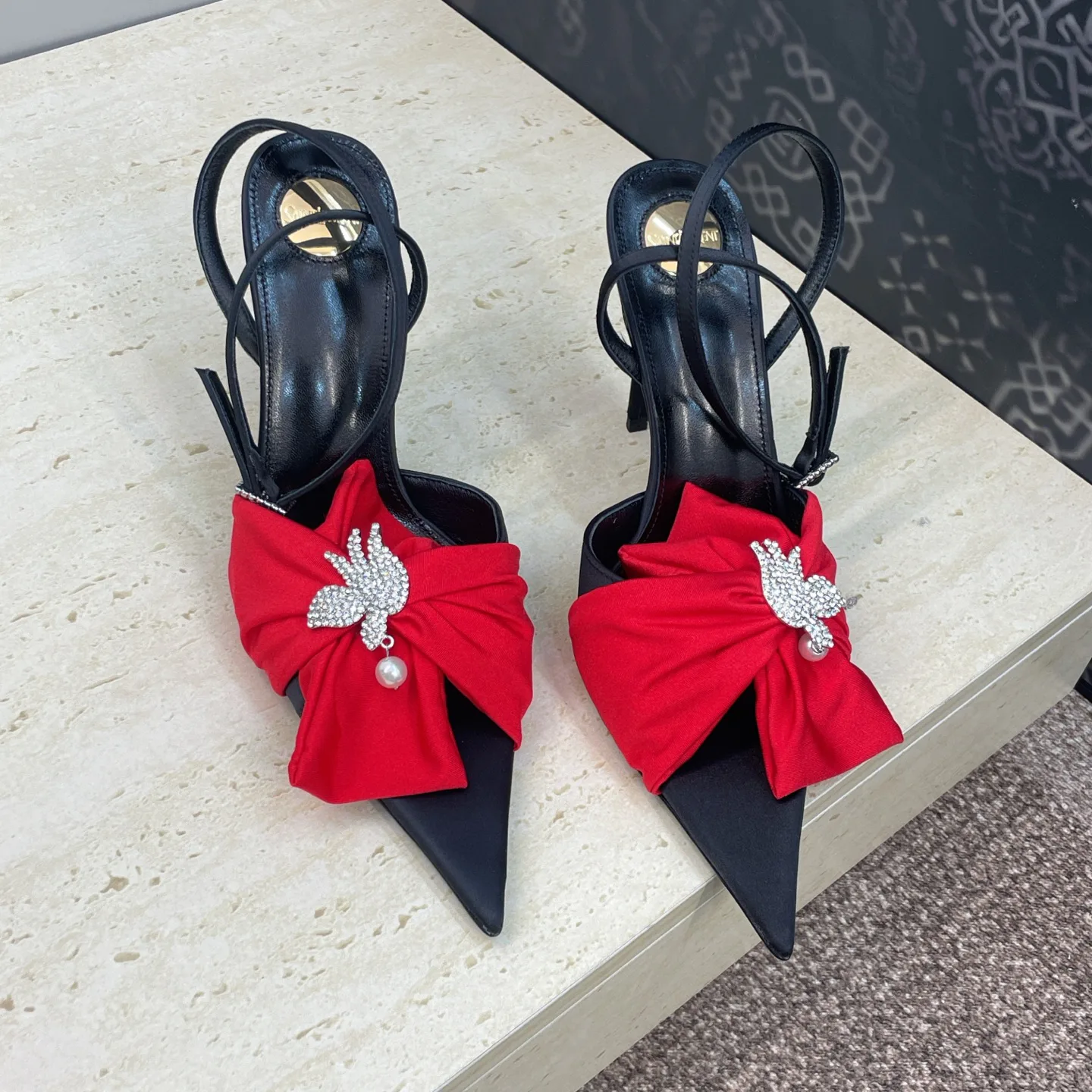 Босоножки Женские Saint Laurent 3009075