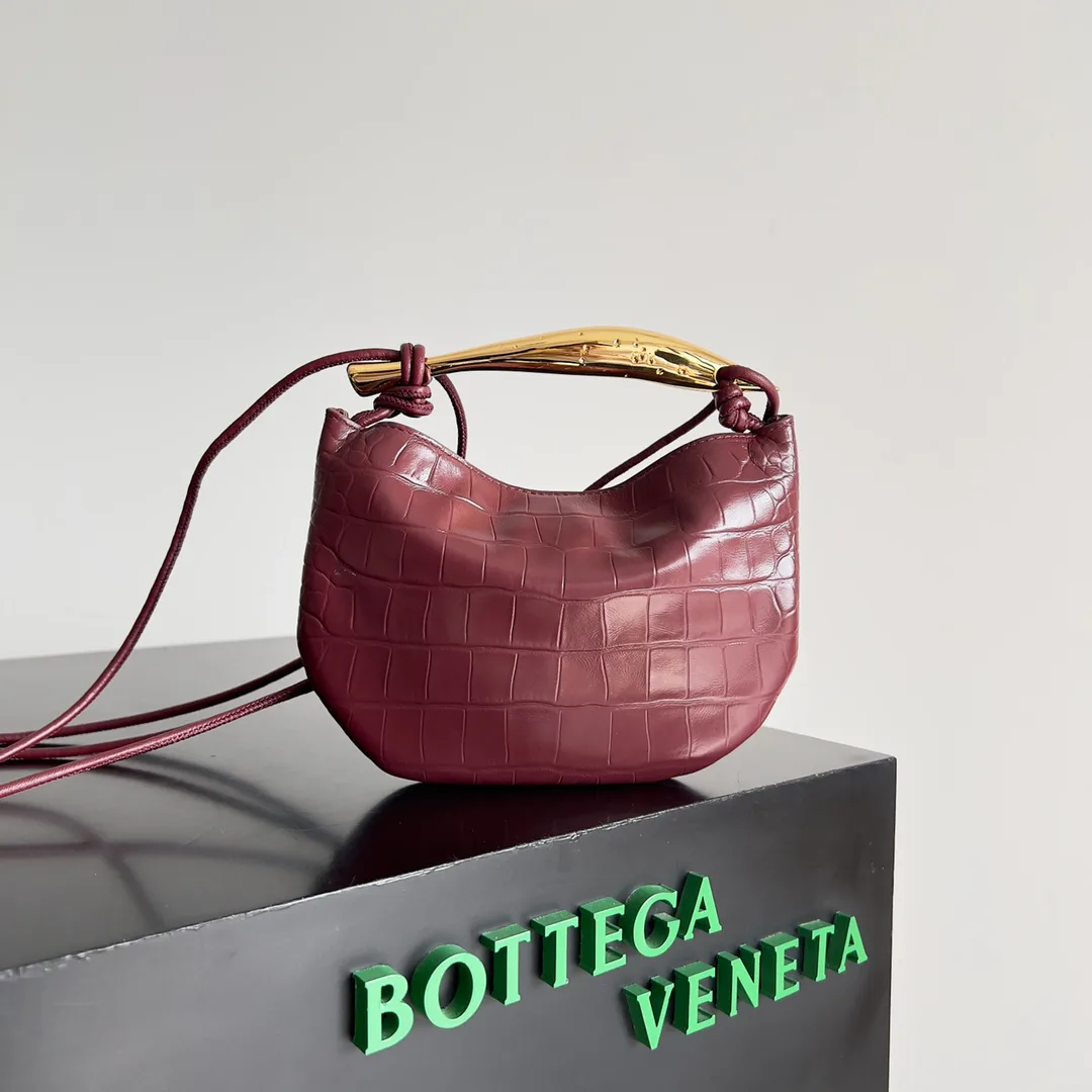 Клатчи Женские Bottega Veneta 12788300