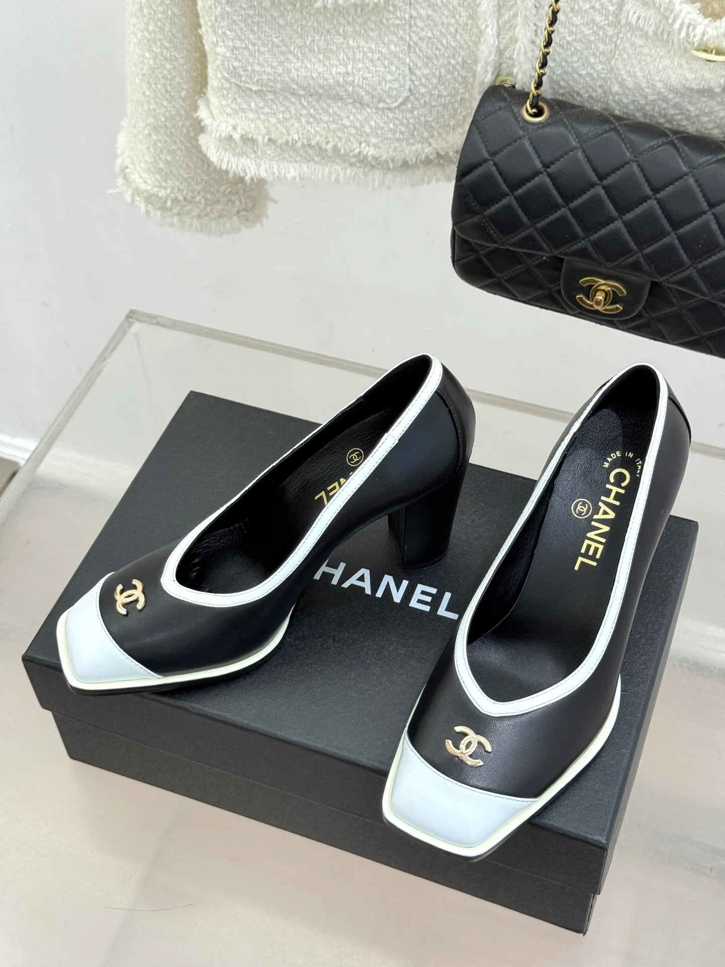 Туфли Женские Chanel 19780086