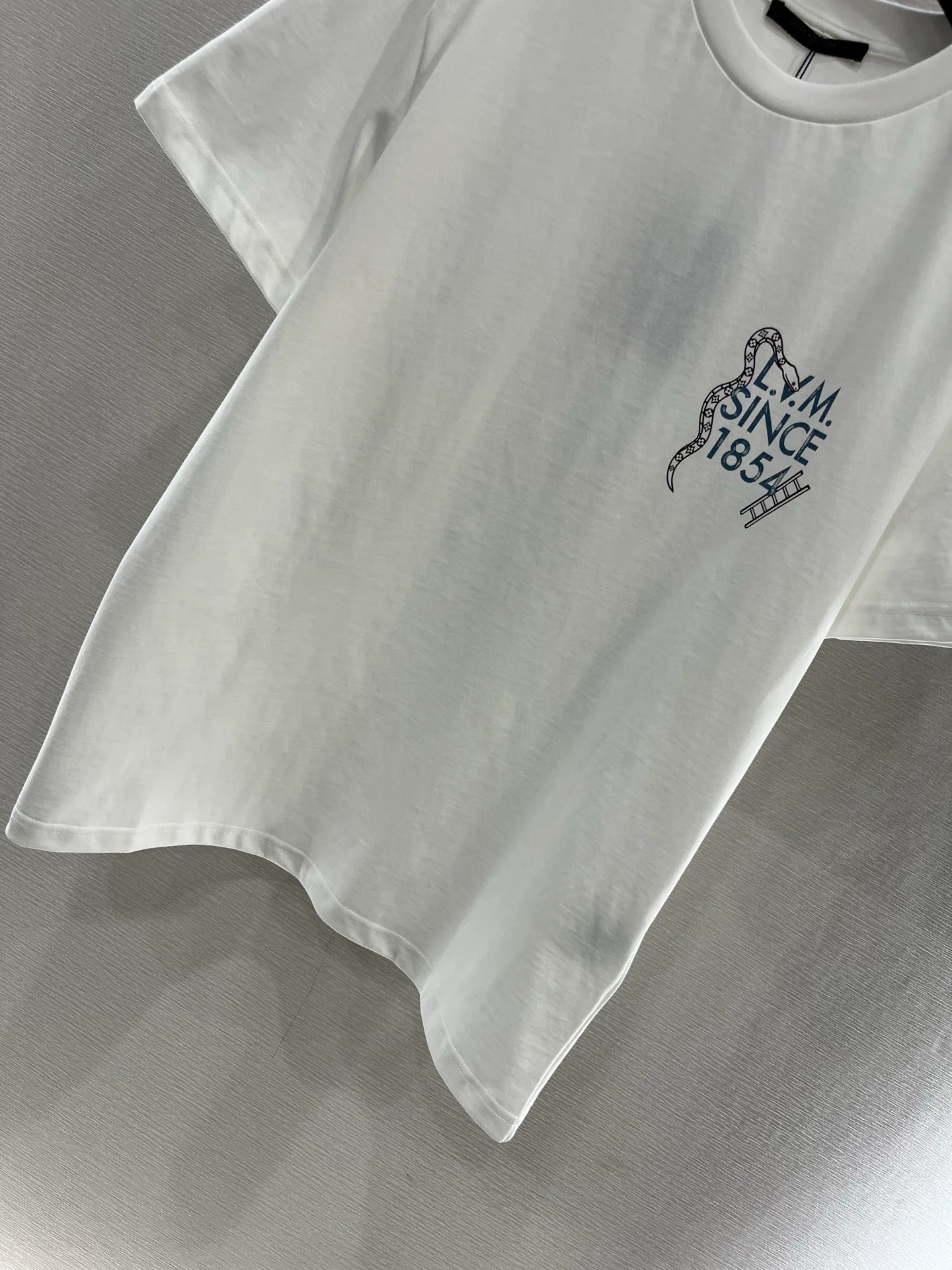 Футболки Женские Louis Vuitton 1512373