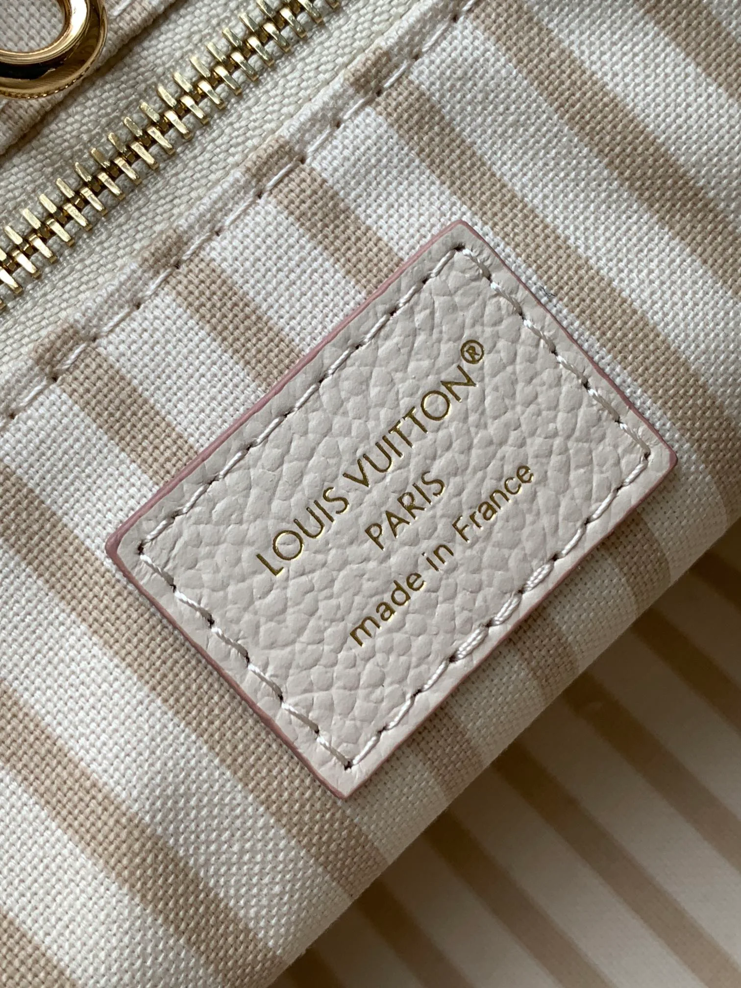 Классические Сумки Женские Louis Vuitton 11619852