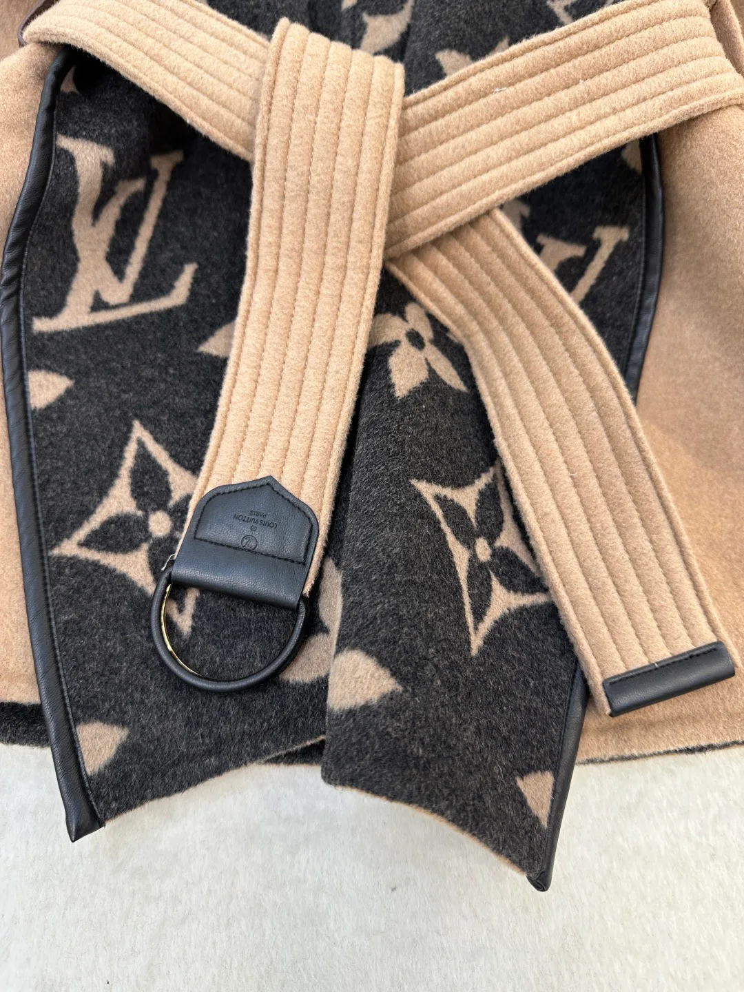 Пальто Женские Louis Vuitton 3532947