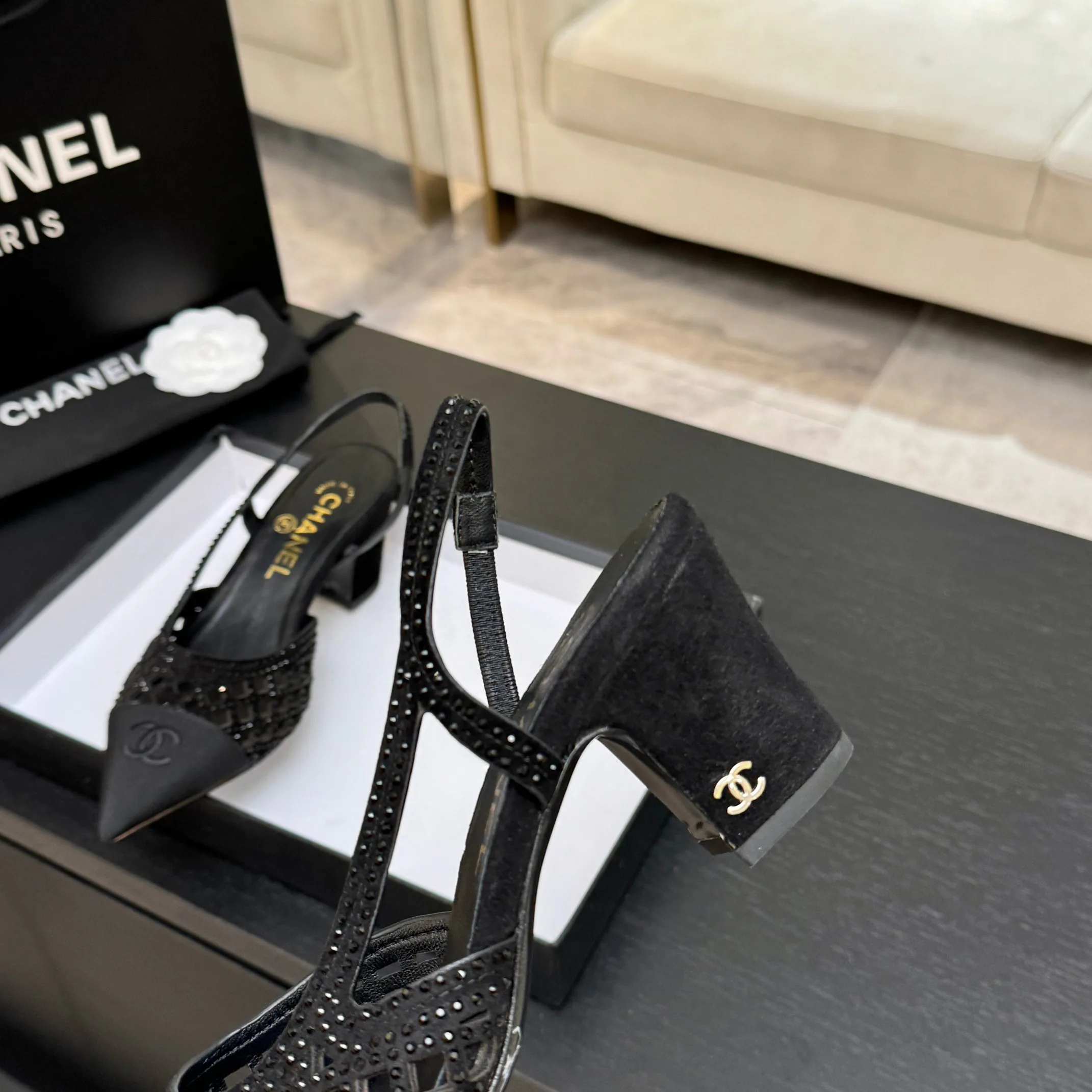 Туфли Женские Chanel 17448393