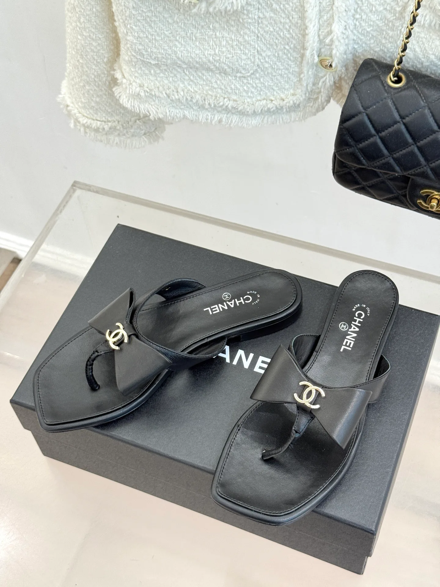 Шлепанцы Женские Chanel 16965745