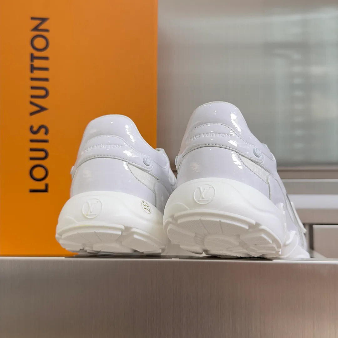 Кроссовки Женские Louis Vuitton 11646814