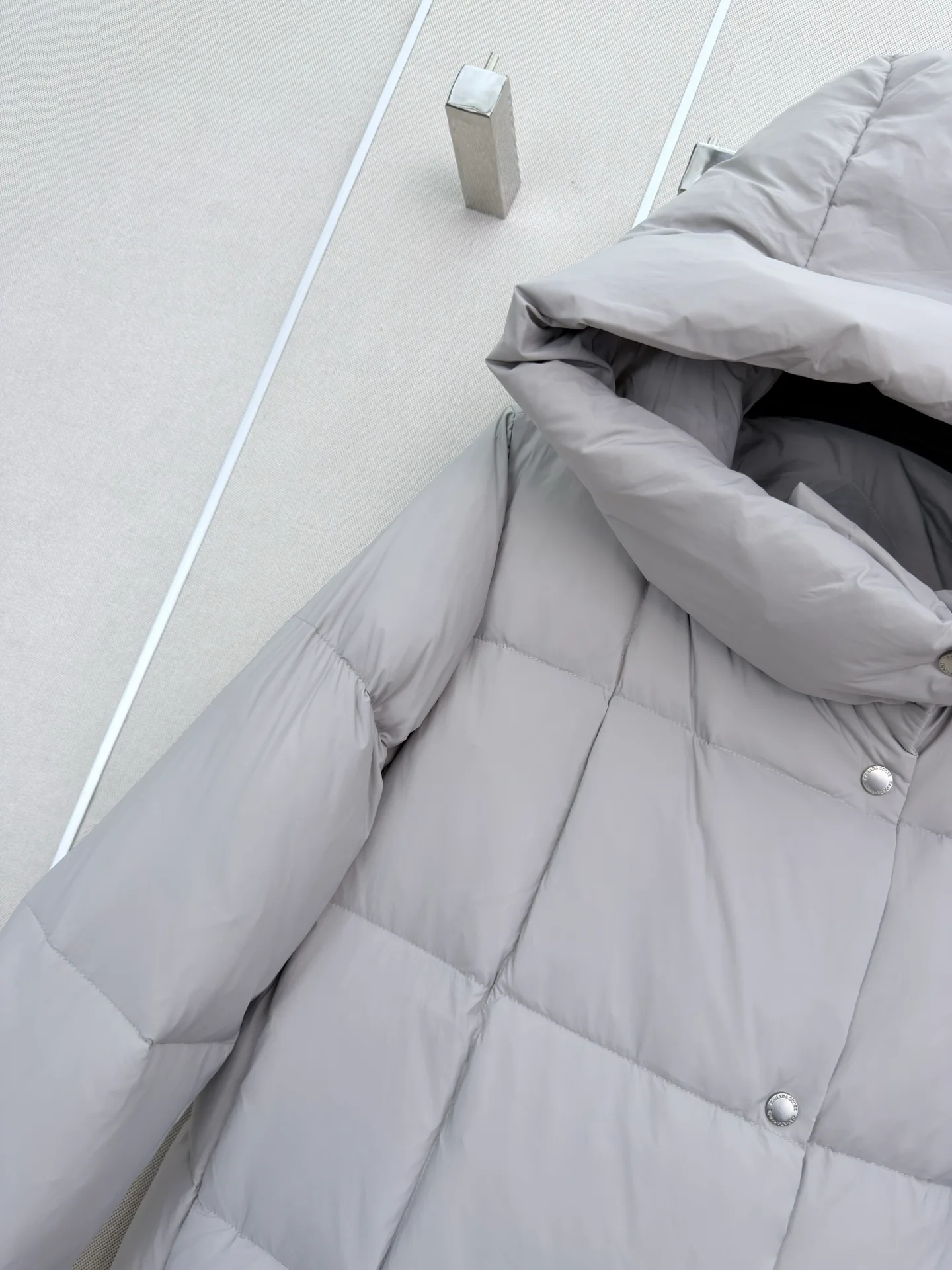 Куртки И Пуховики Женские Canada Goose 18714649