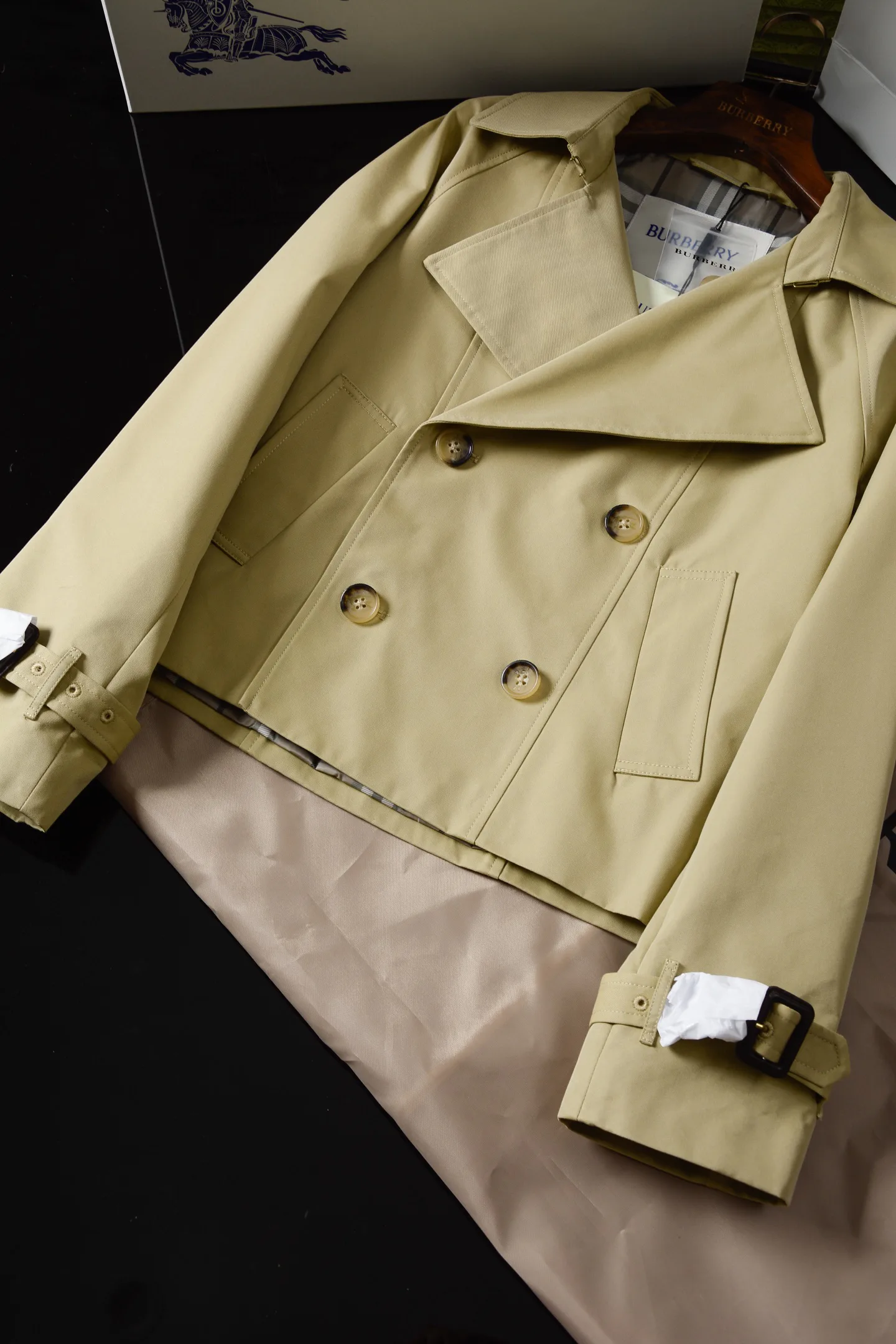 Тренчи Женские Burberry 17906715