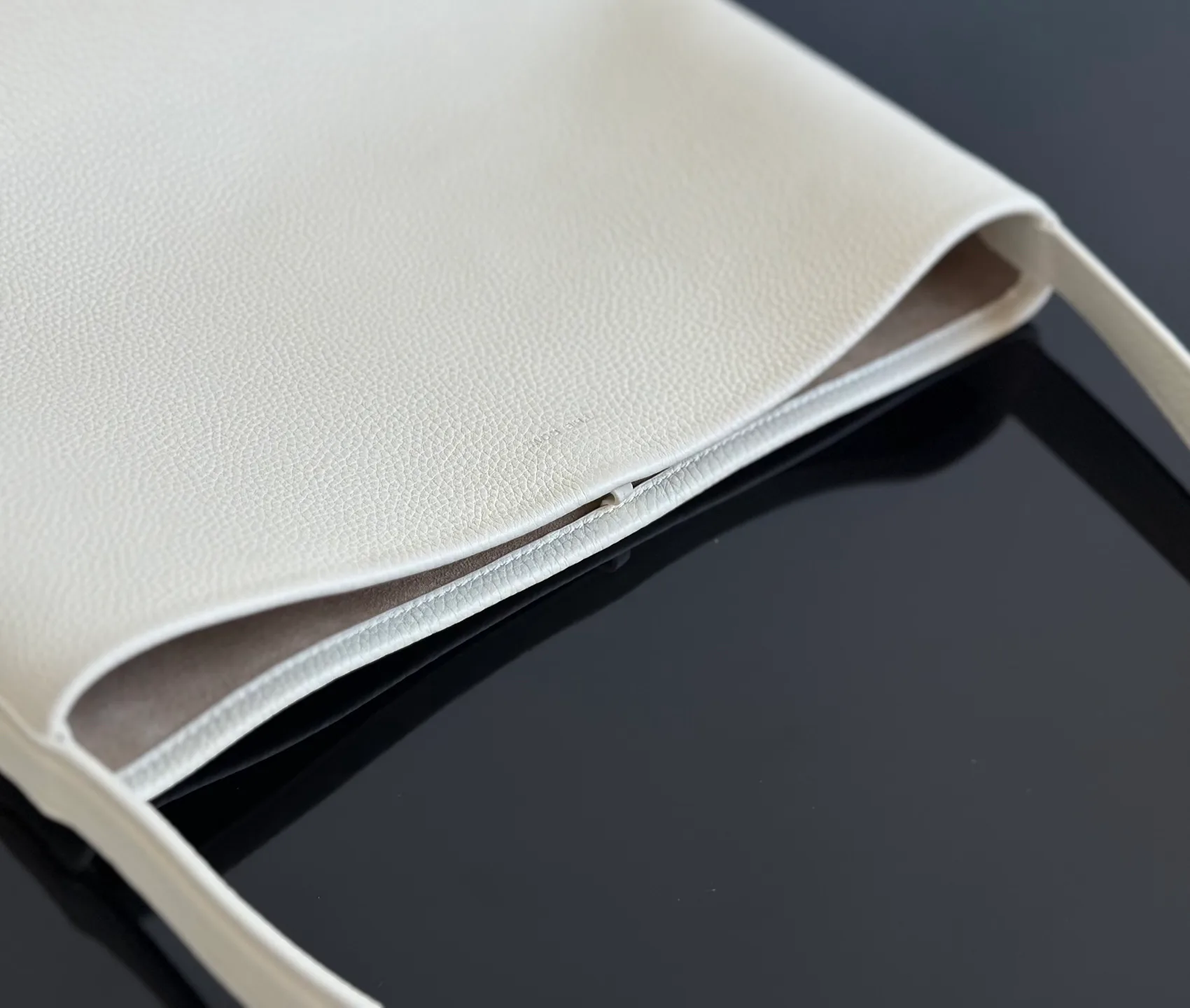 Классические Сумки Женские The Row 74284