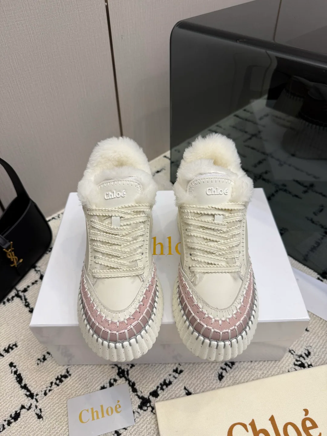 Кроссовки Женские Chloe 19336881