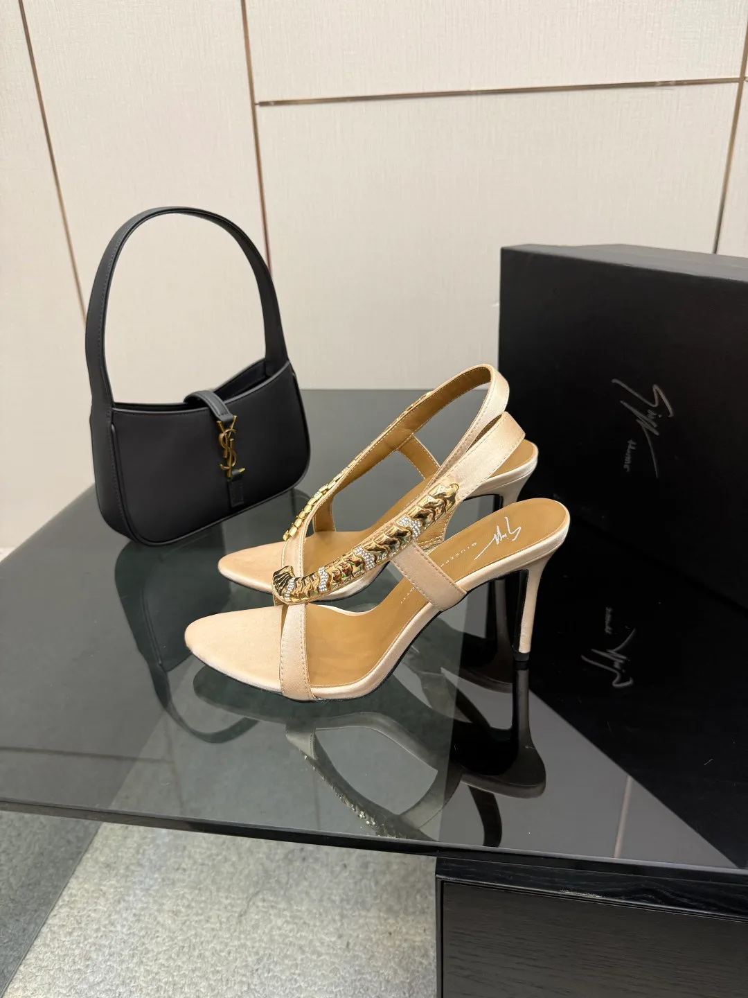 Босоножки Женские Giuseppe Zanotti 1091920