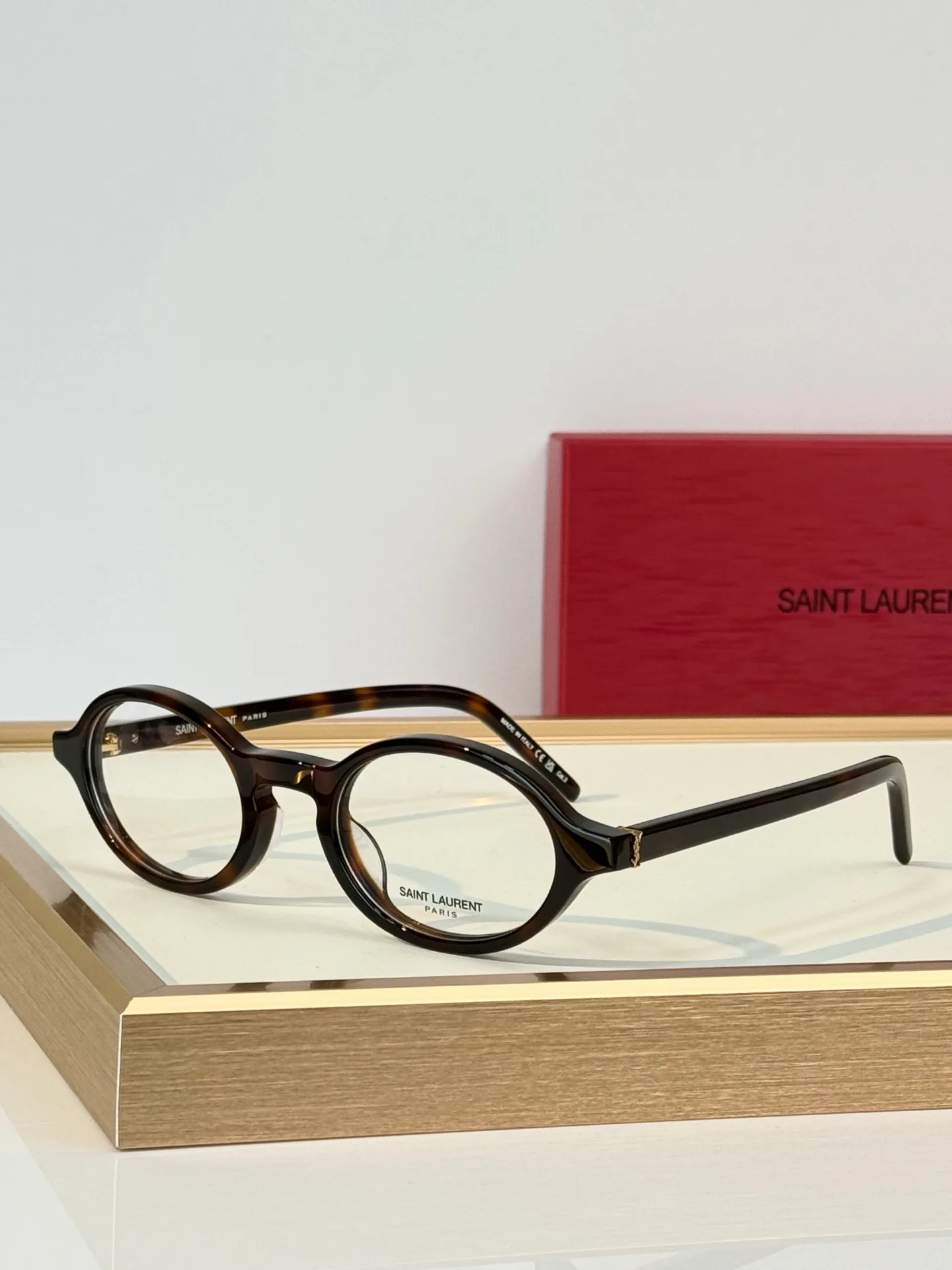 Очки Saint Laurent 18201393
