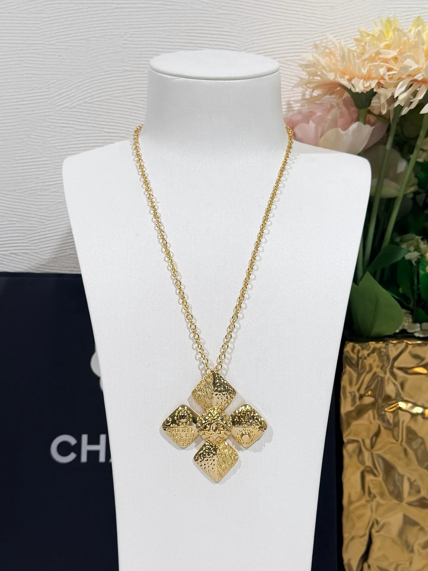Бижутерия Chanel 18392777