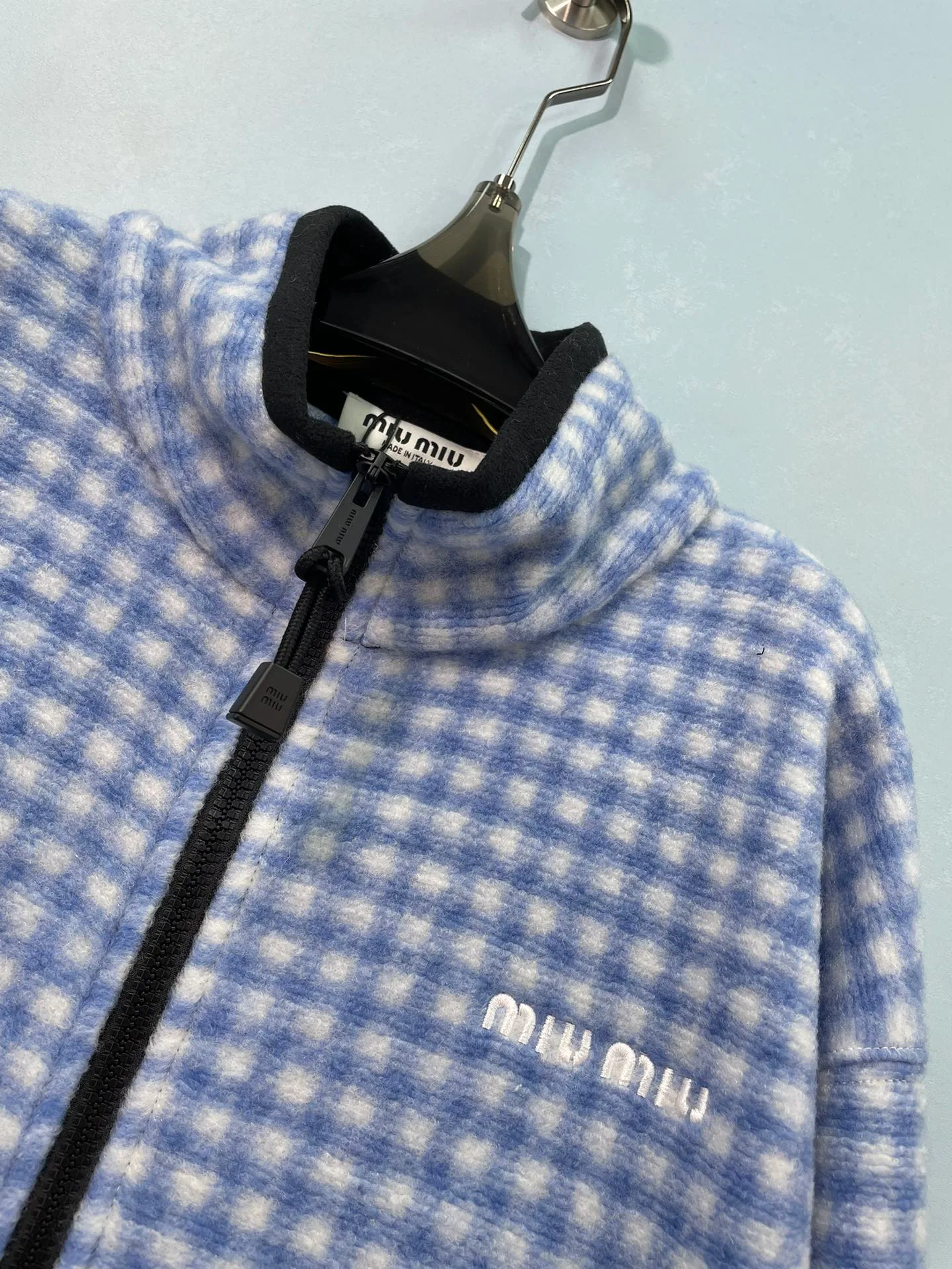 Куртки И Пуховики Женские Miu Miu 18843263
