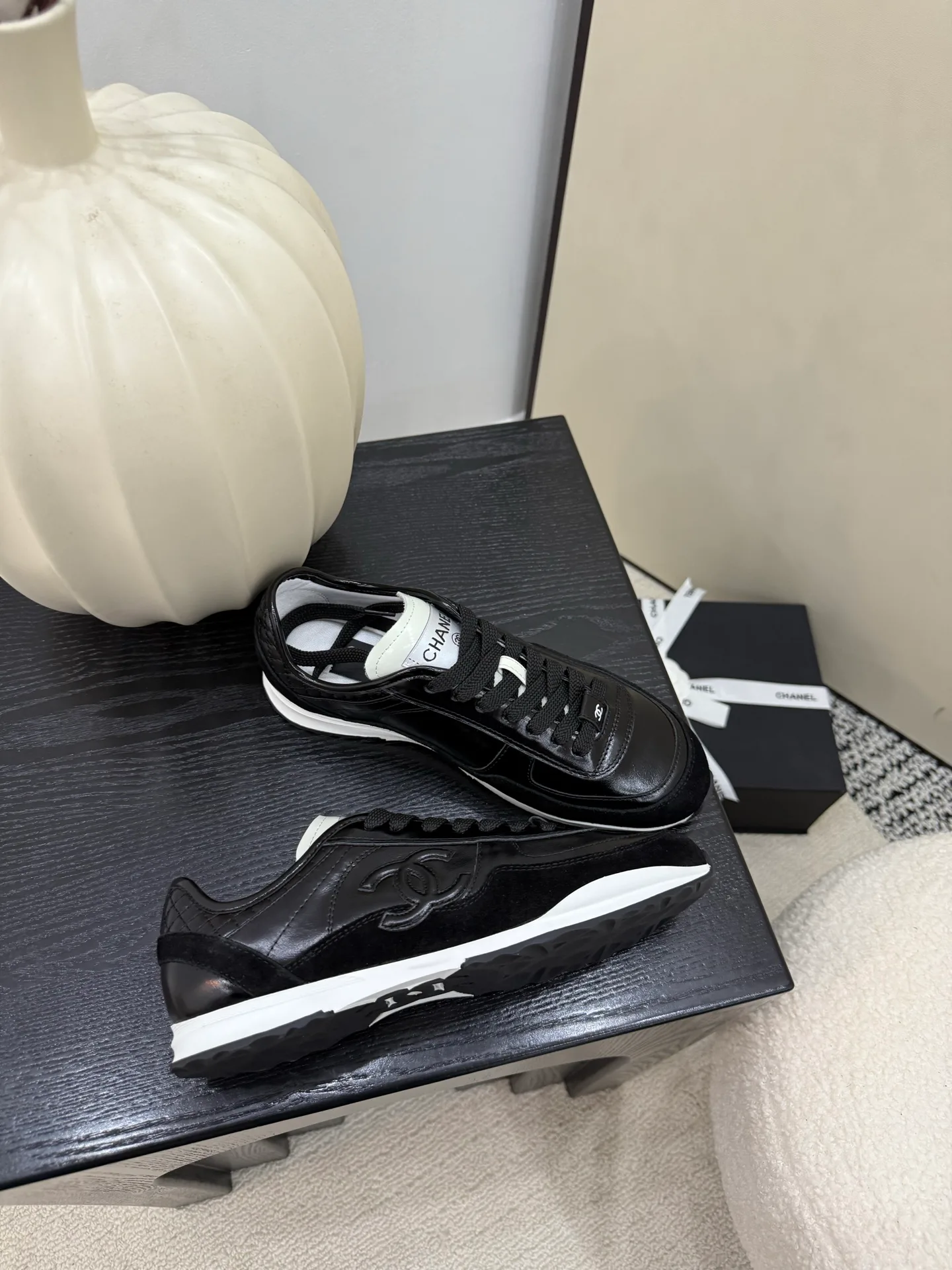 Кроссовки Женские Chanel 85136