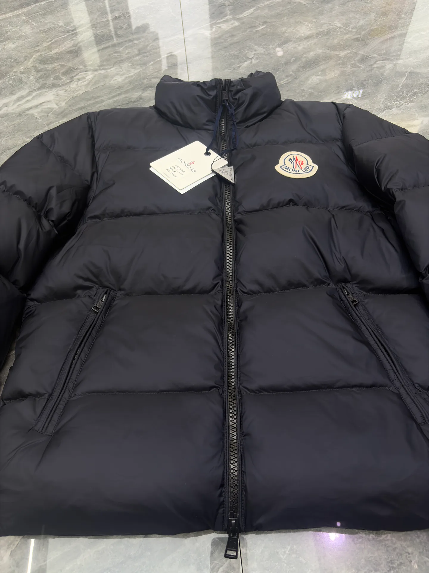 Куртки И Пуховики Женские Moncler 17568687
