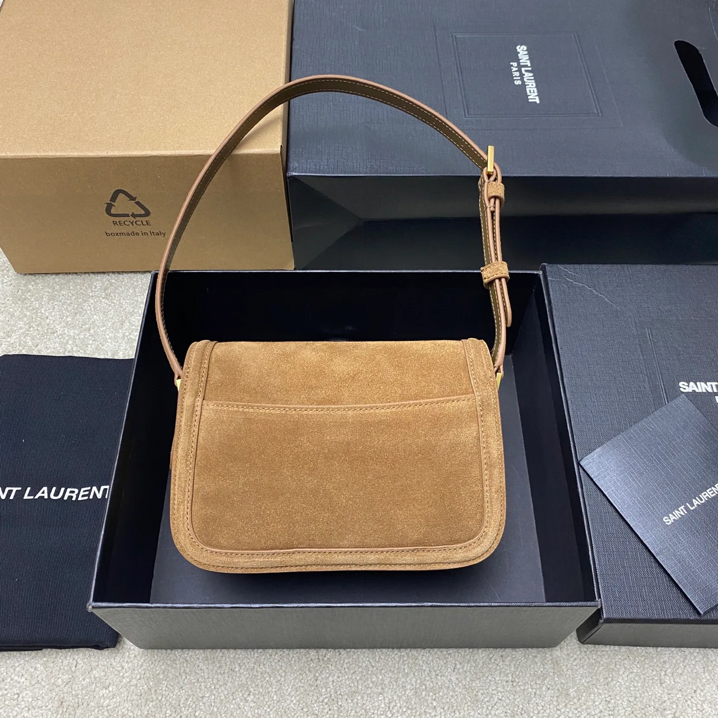 Классические Сумки Женские Saint Laurent 11886298