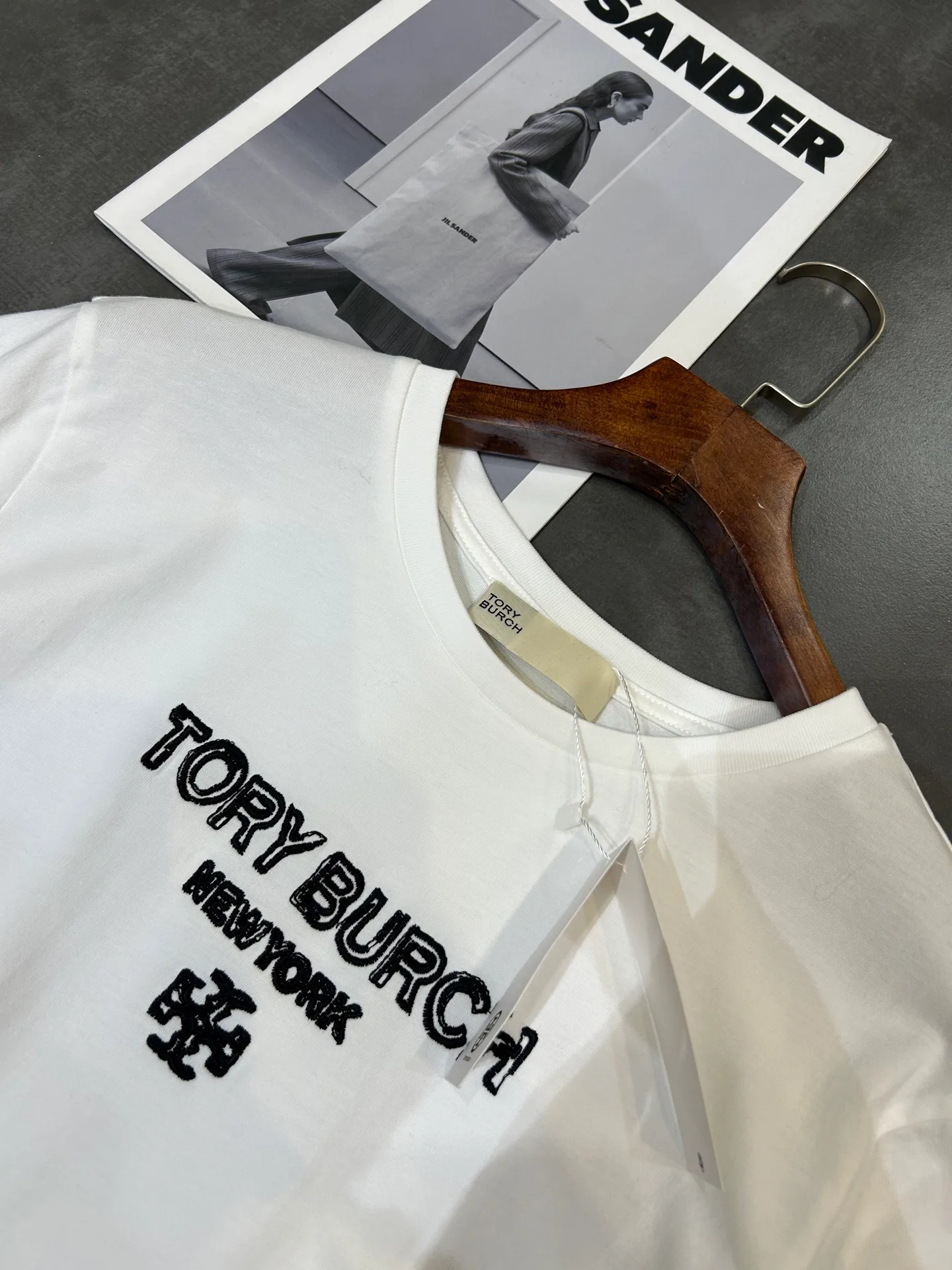 Футболки Женские Tory Burch 10901361