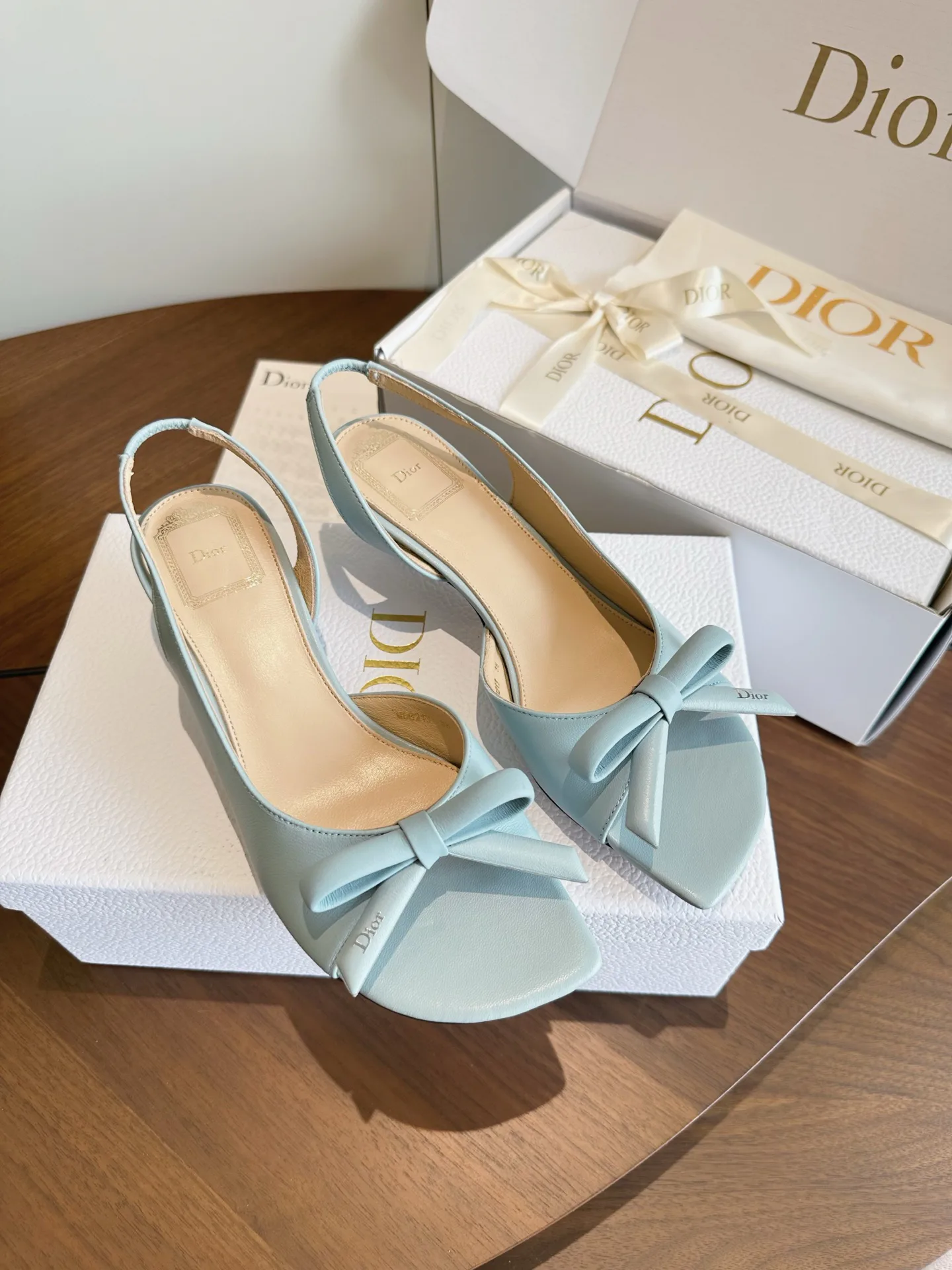 Босоножки Женские Christian Dior 18443984