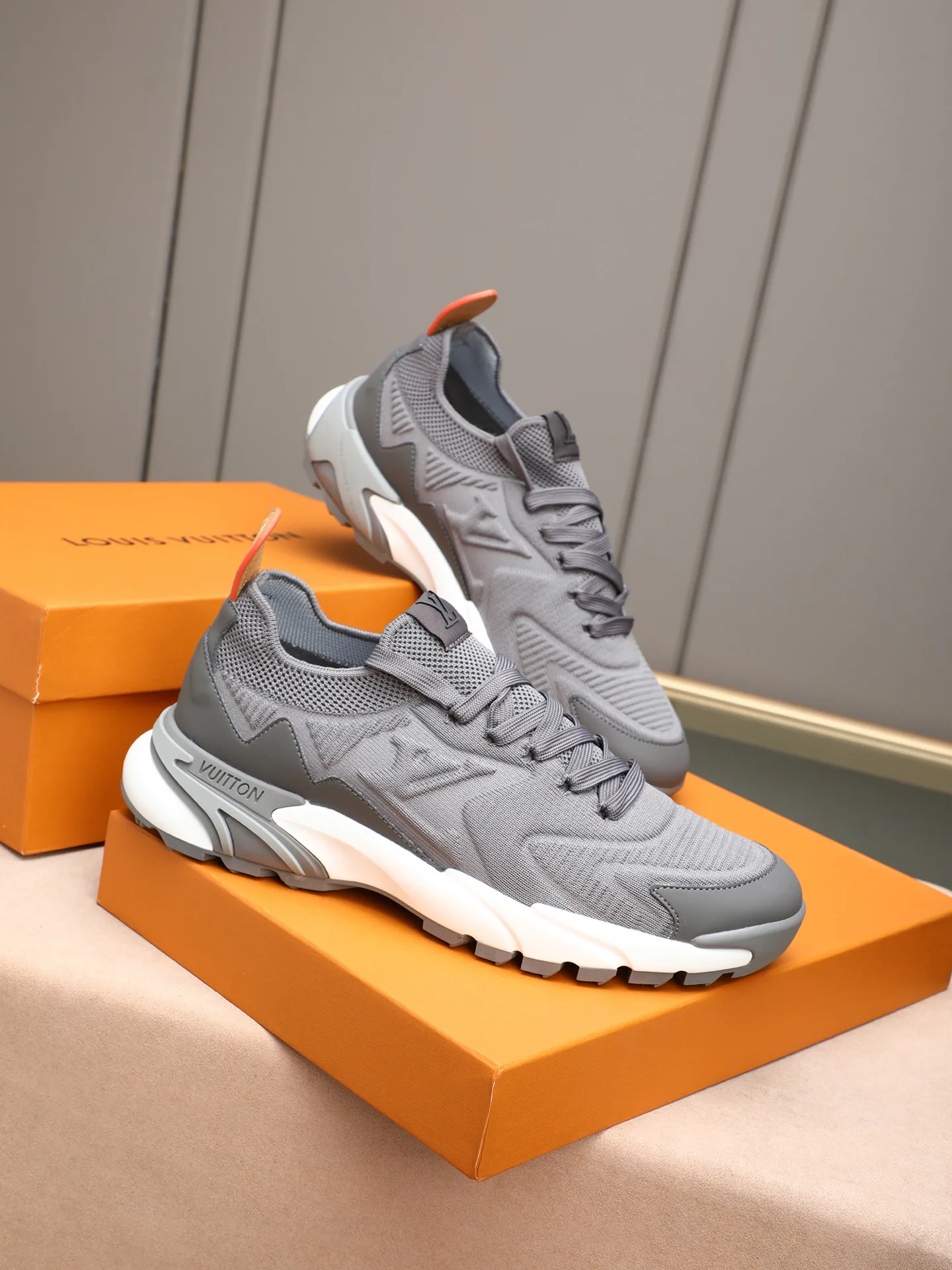 Кроссовки Мужские Louis Vuitton 1277010