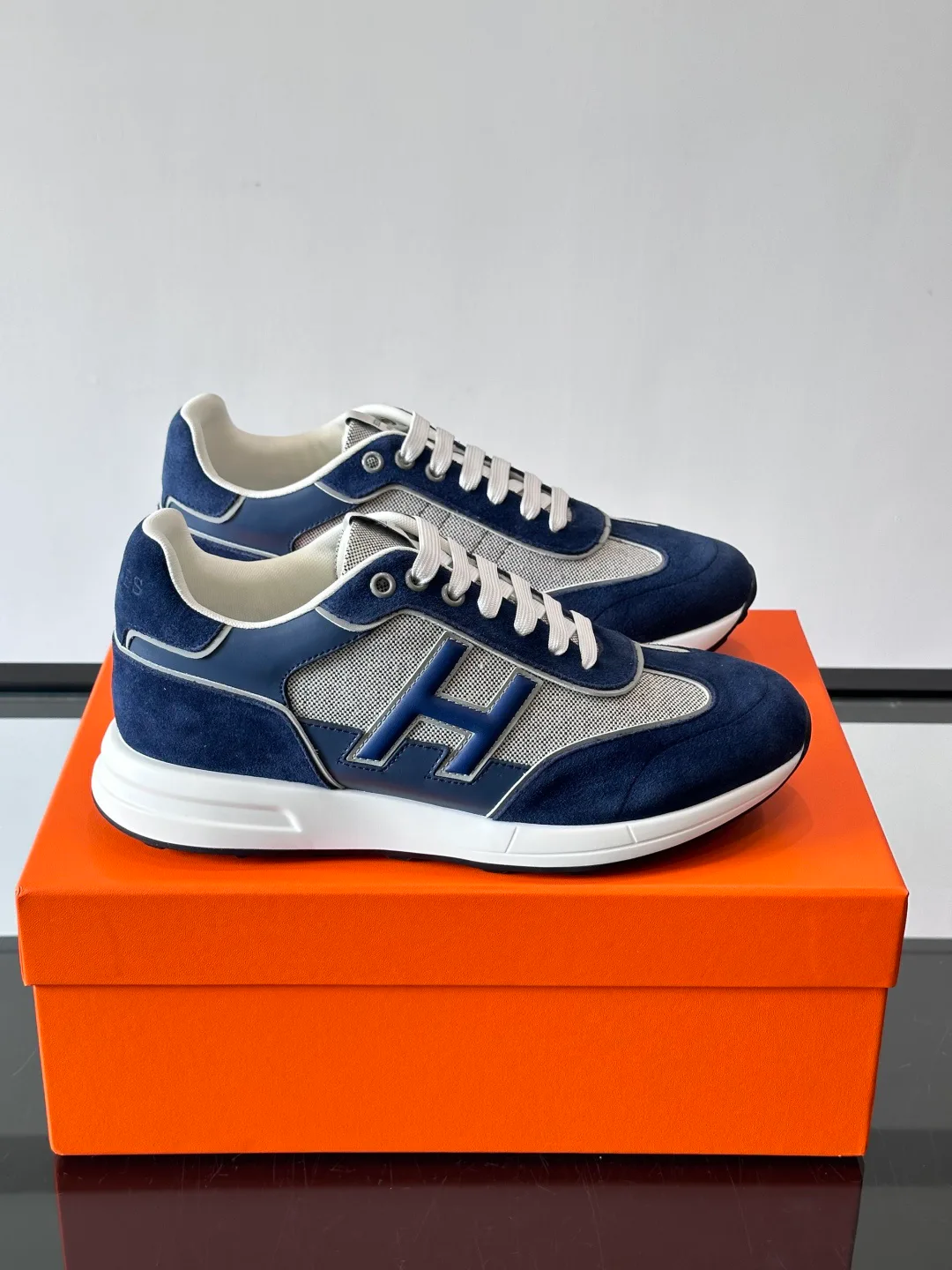 Кроссовки Мужские Hermes 13562608