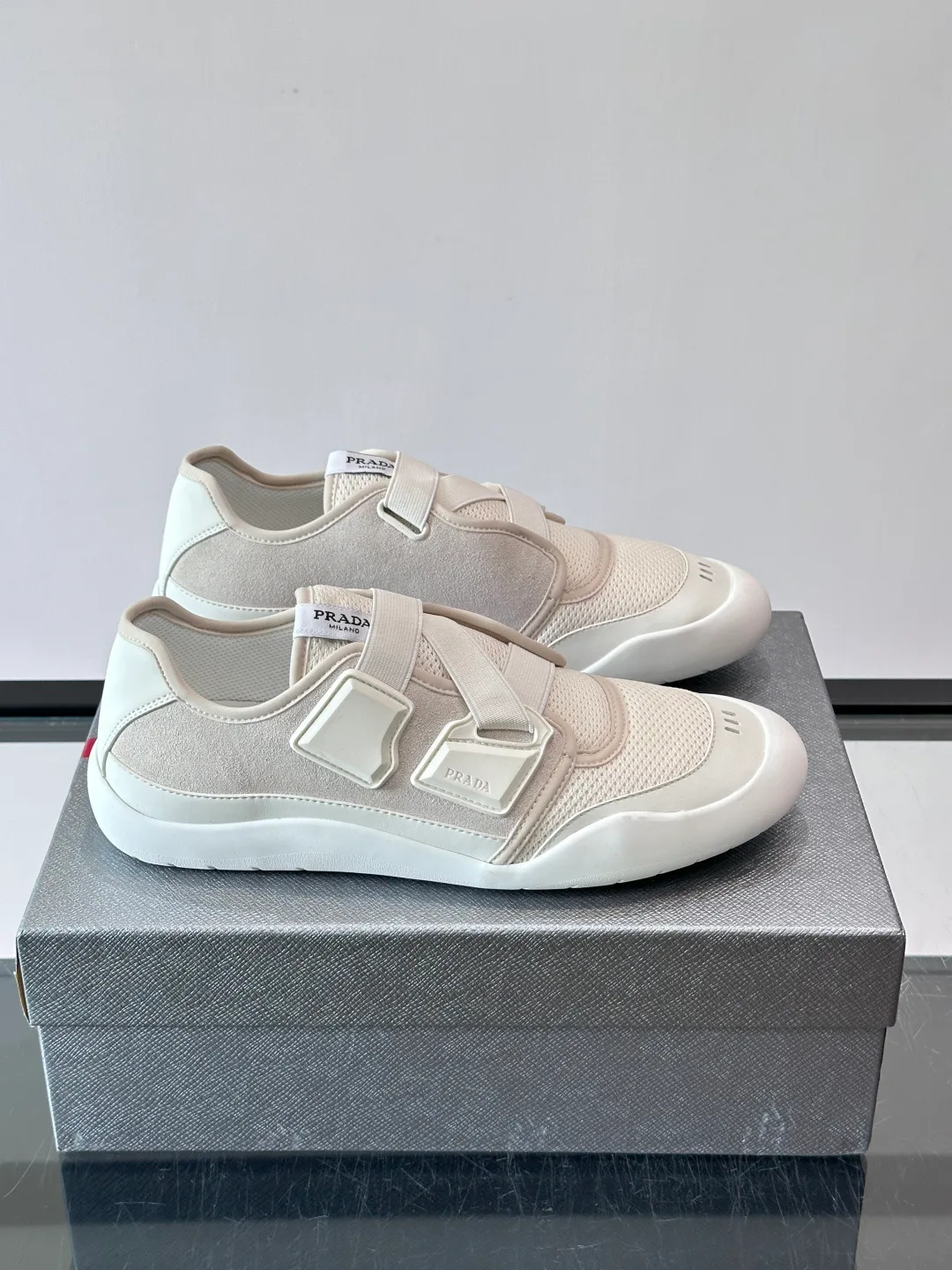 Кроссовки Мужские Prada 17322797