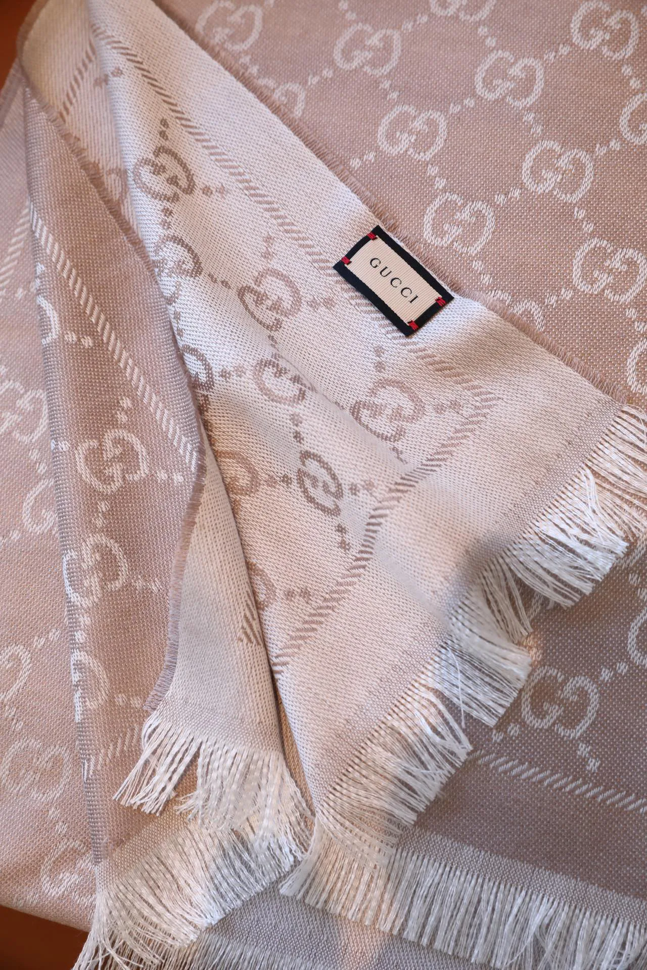 Шарфы Gucci 1644