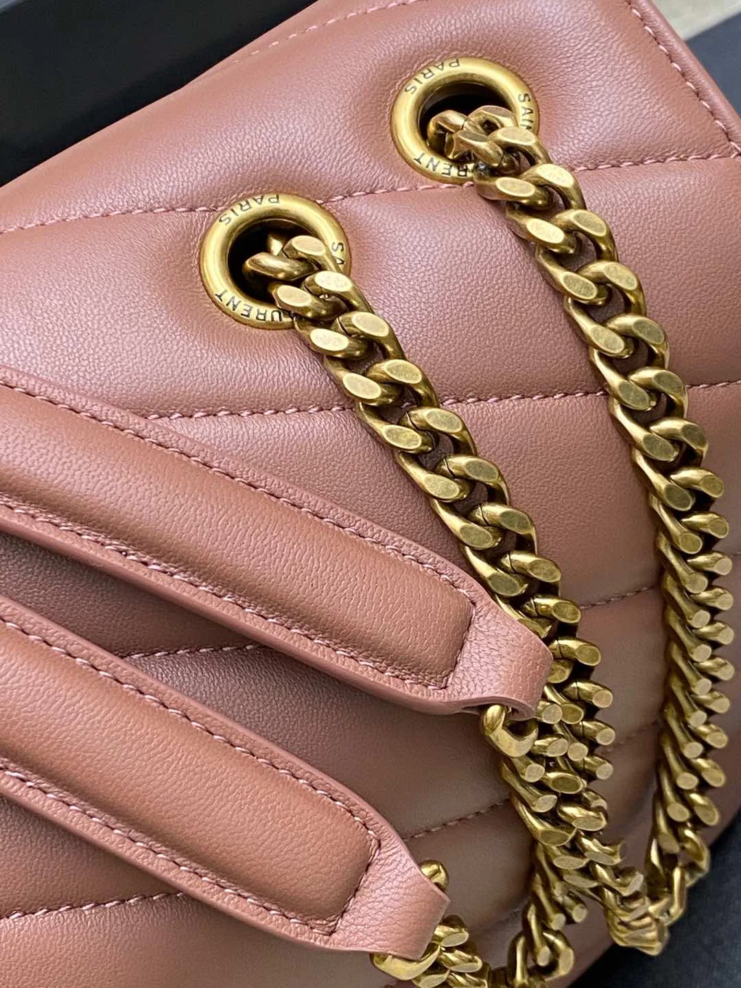 Классические Сумки Женские Saint Laurent 17802526