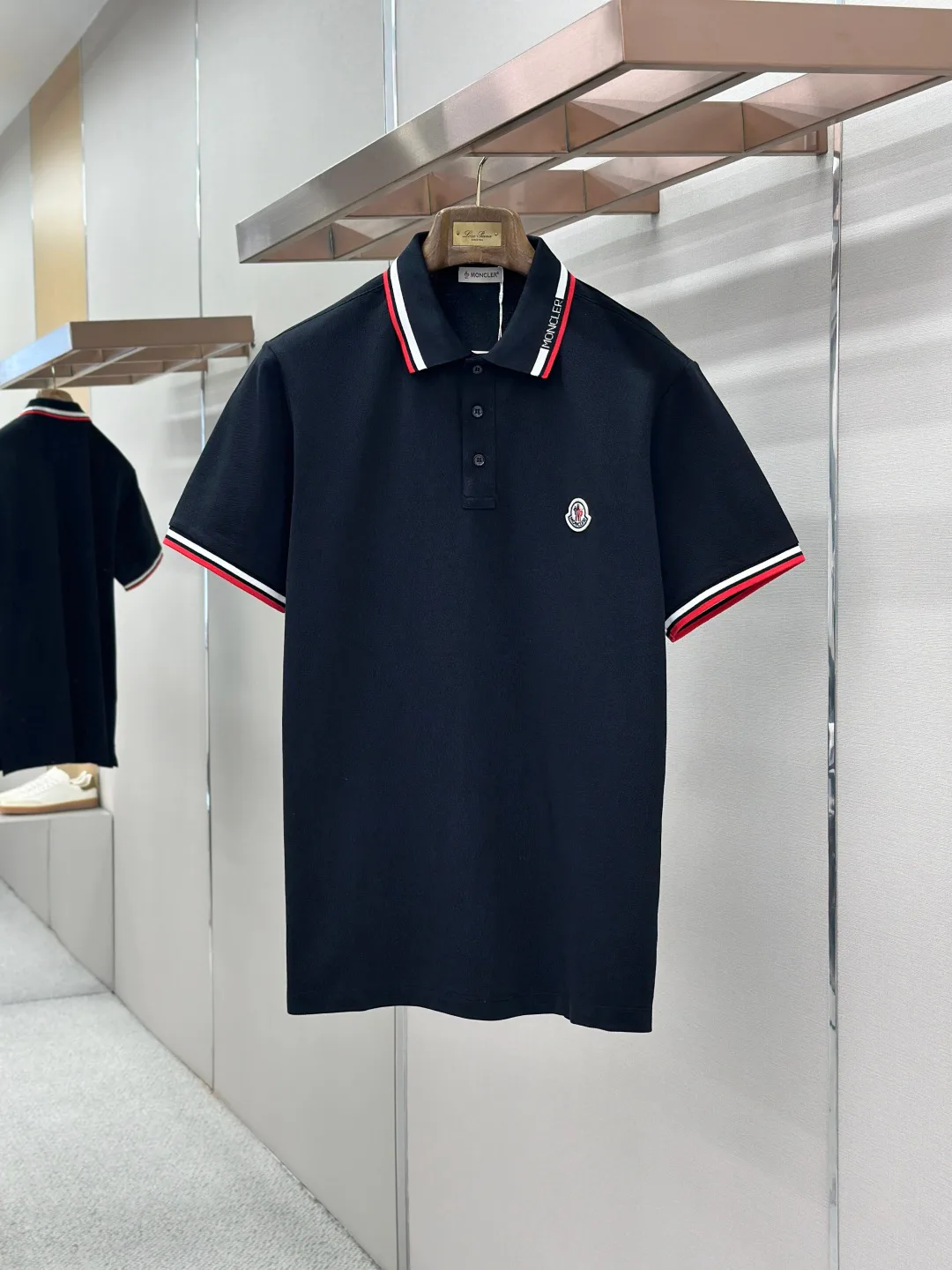 Рубашки Мужские Moncler 17563235