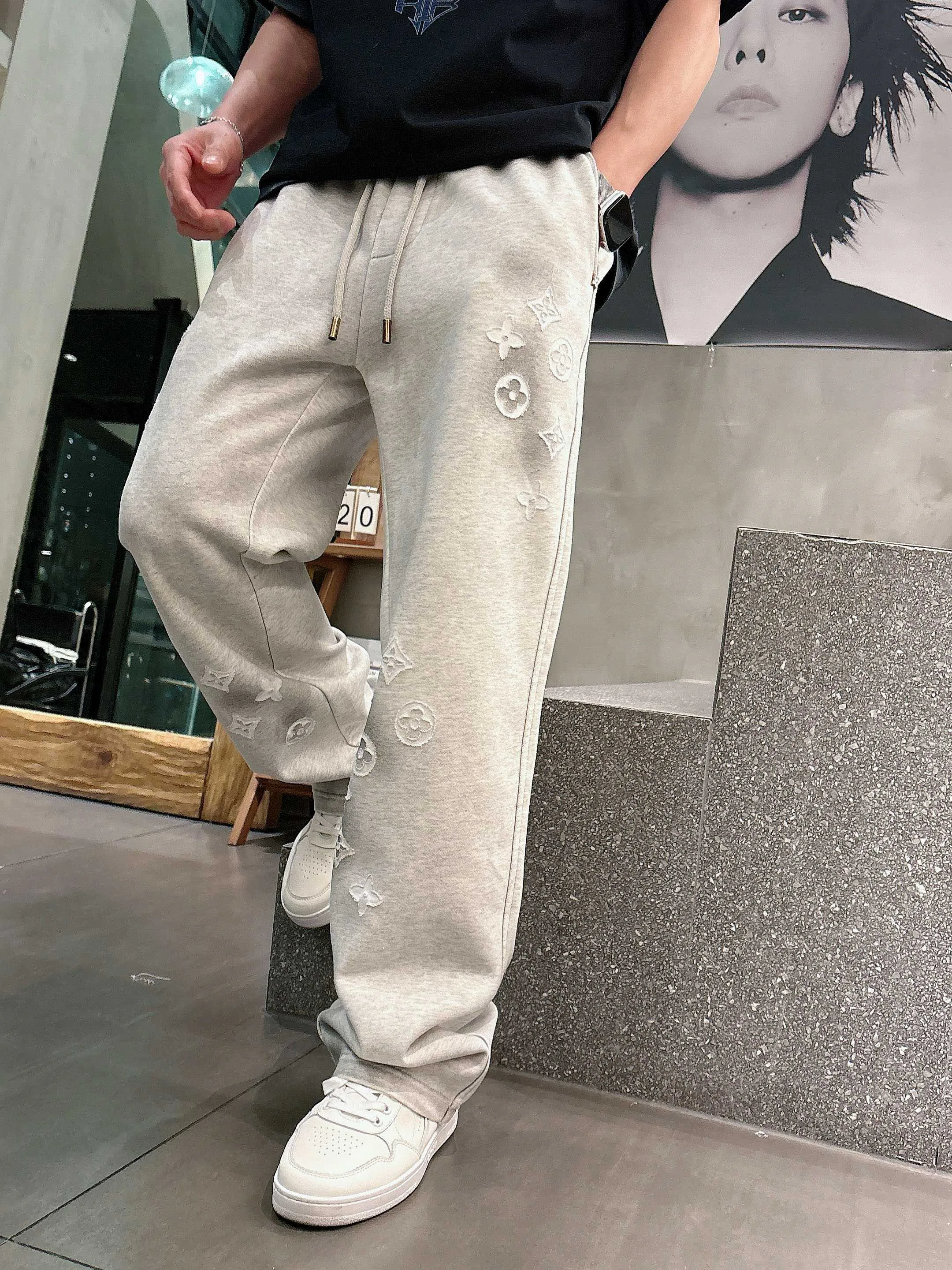 Брюки Мужские Louis Vuitton 11638800