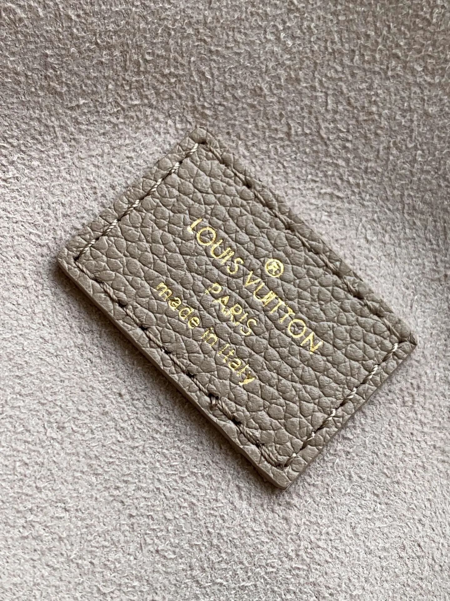 Сумки На Ремне Женские Louis Vuitton 1253949