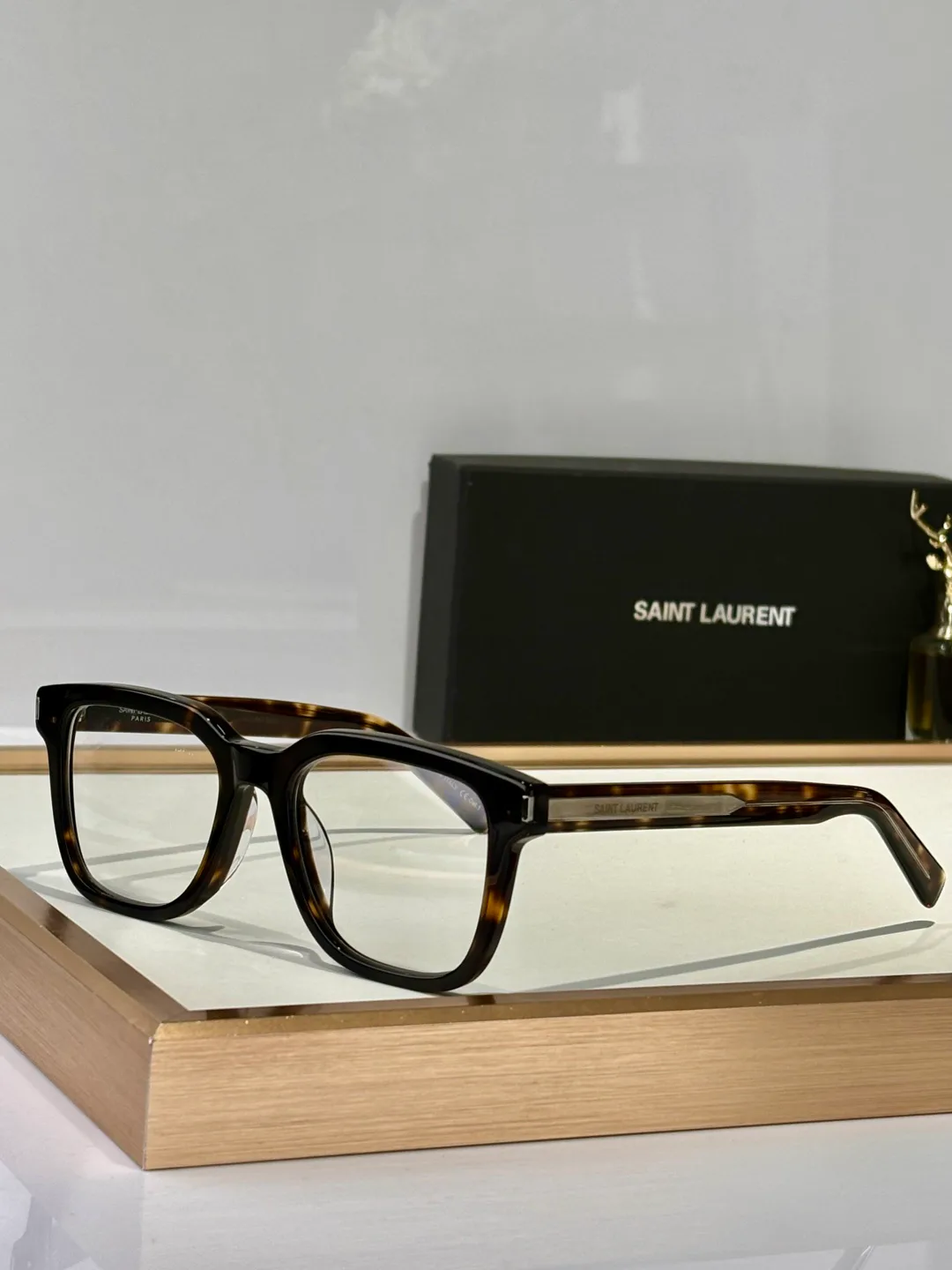 Очки Saint Laurent 18091