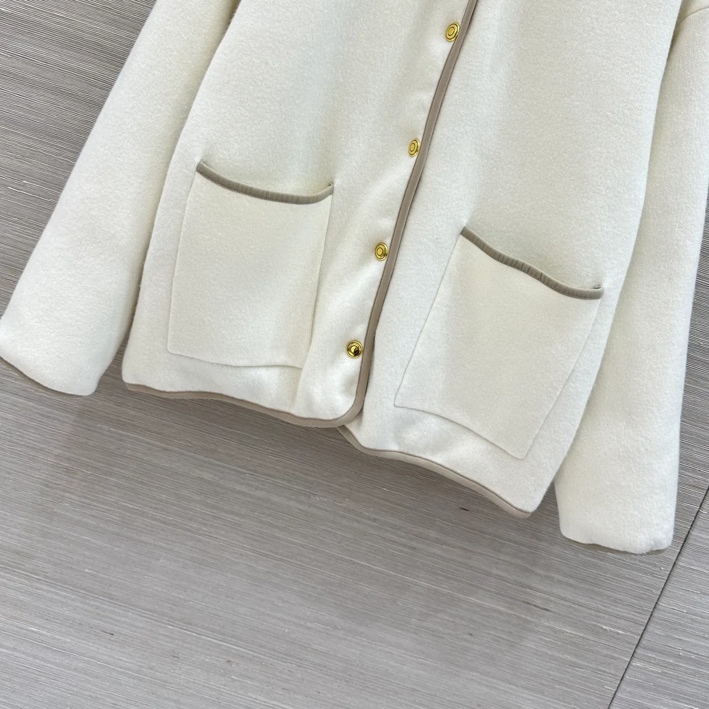 Куртки И Пуховики Женские Loro Piana 19982586