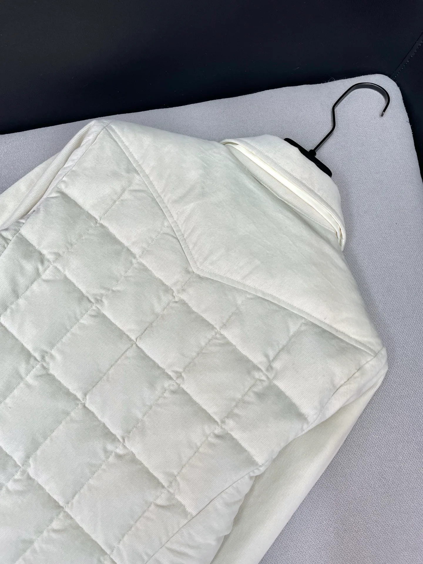 Куртки И Пуховики Женские Moncler 146584