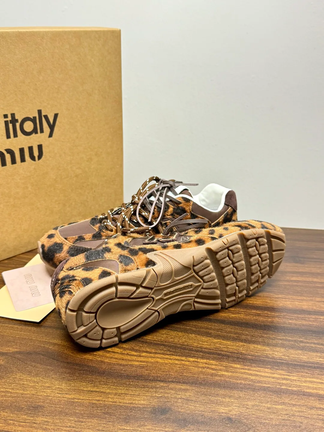 Кроссовки Женские Miu Miu 18961435