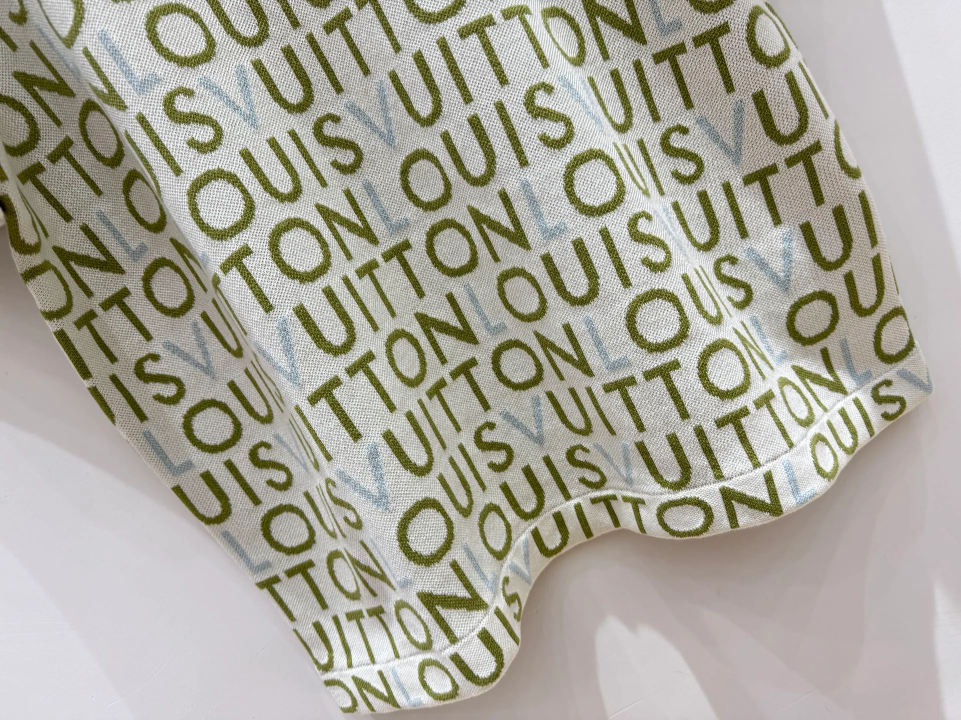 Футболки Женские Louis Vuitton 11401910