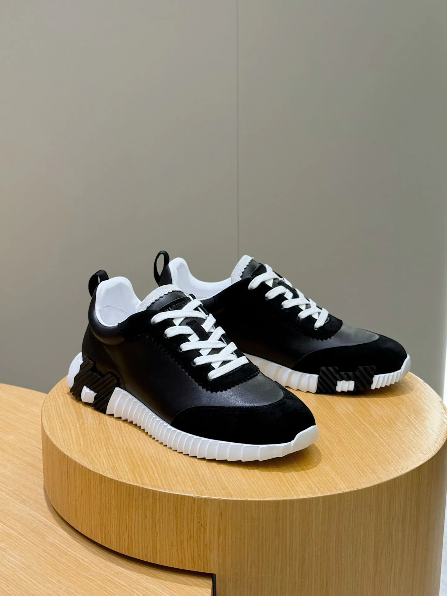 Кроссовки Мужские Hermes 1888318