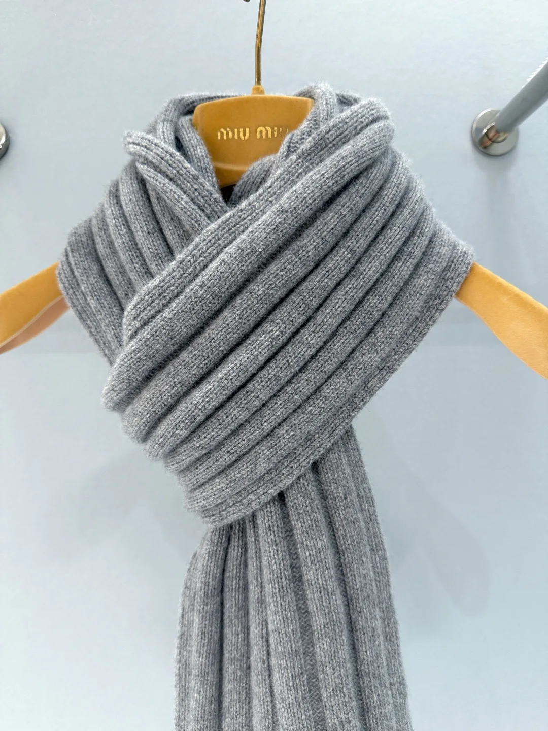 Шарфы Miu Miu 569147