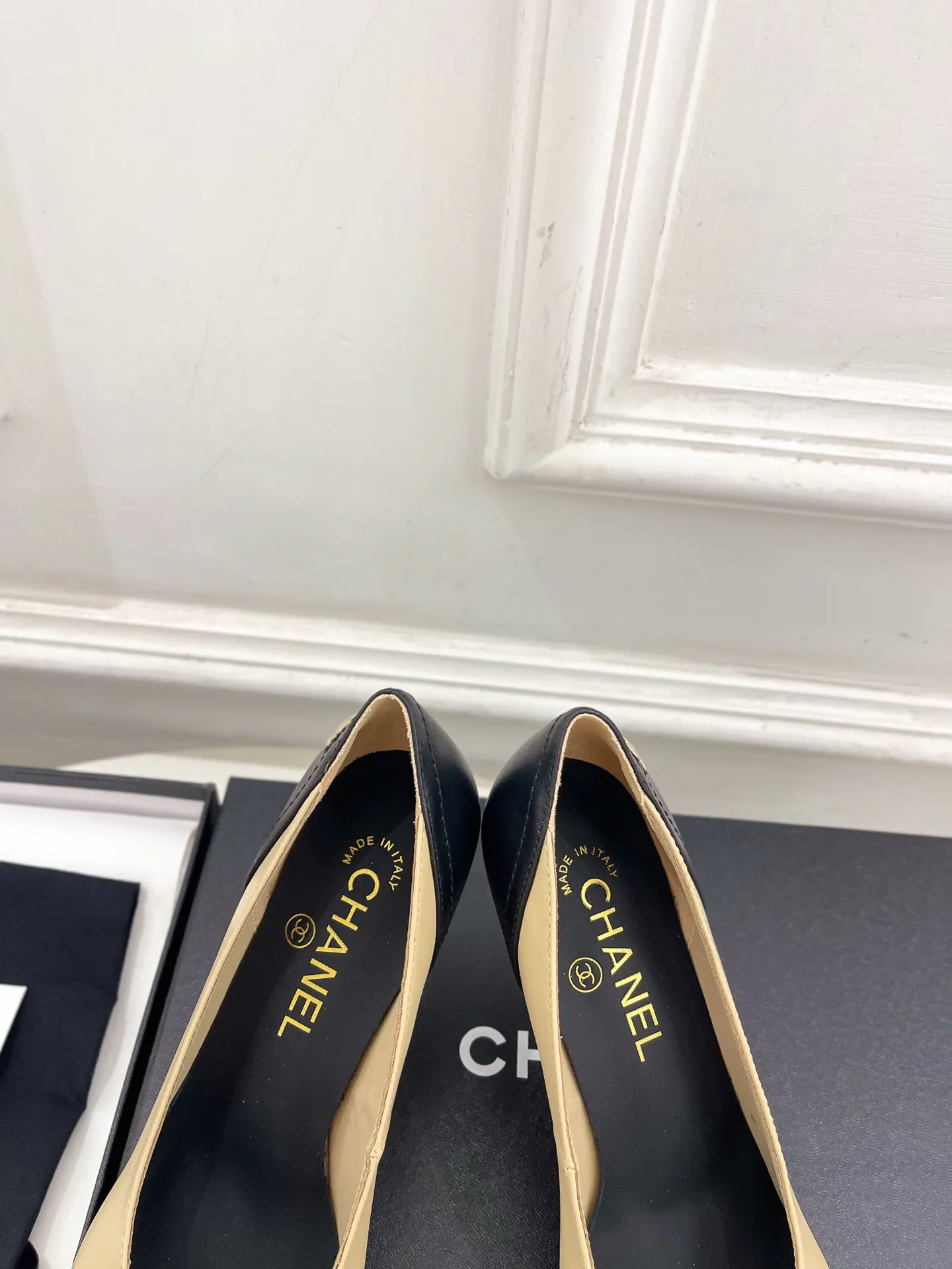 Туфли Женские Chanel 18034590
